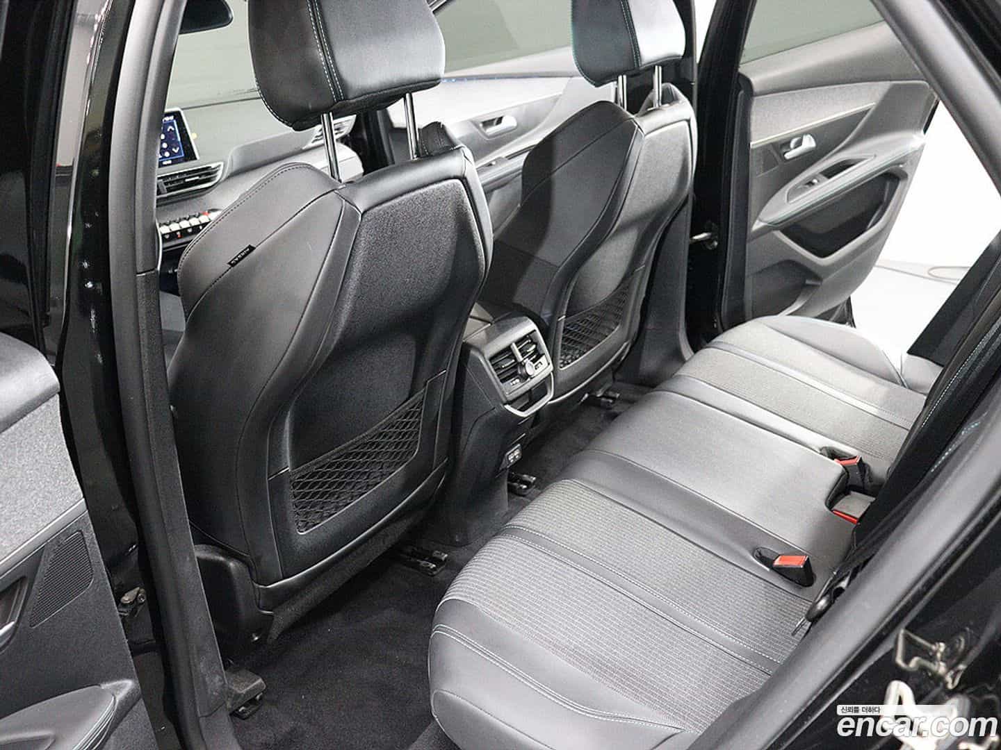 3008 Peugeot 2022.11-OPTION-019