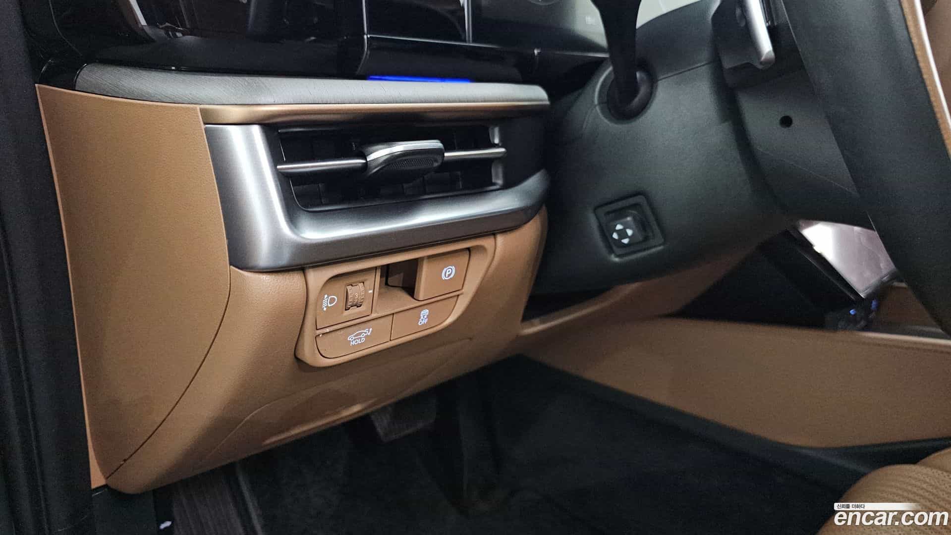 Grandeur Hyundai 2023.0-OPTION-020