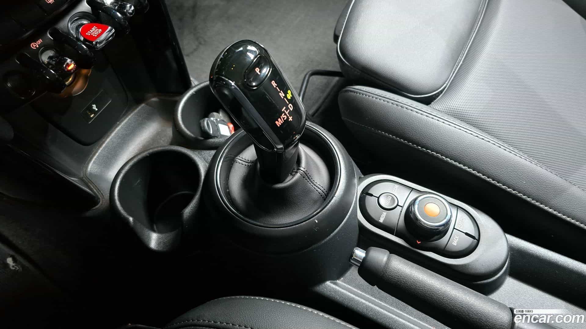 Cooper Mini 2022.6-INNER-009
