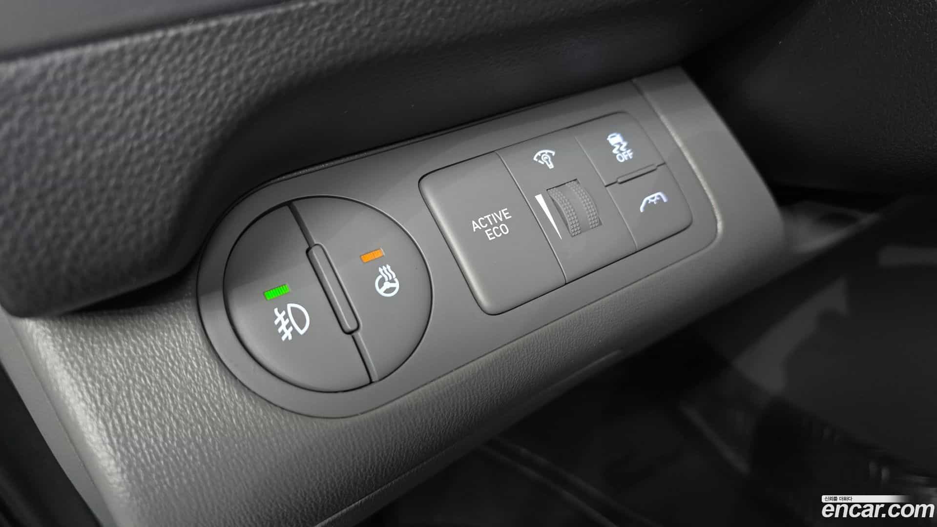 Starex Hyundai 2021.1-OPTION-018