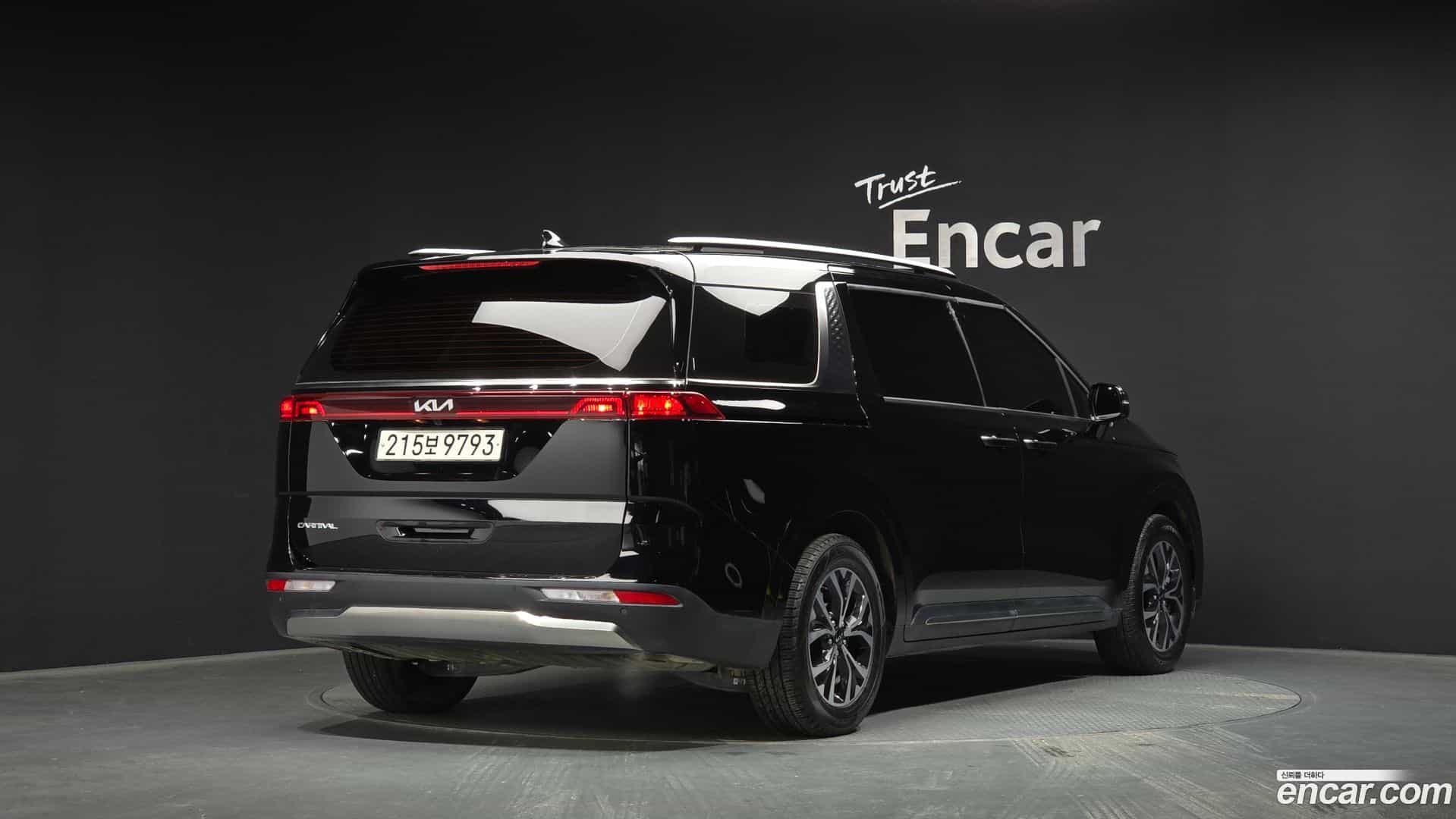 Canival Kia 2023.4-OUTER-002