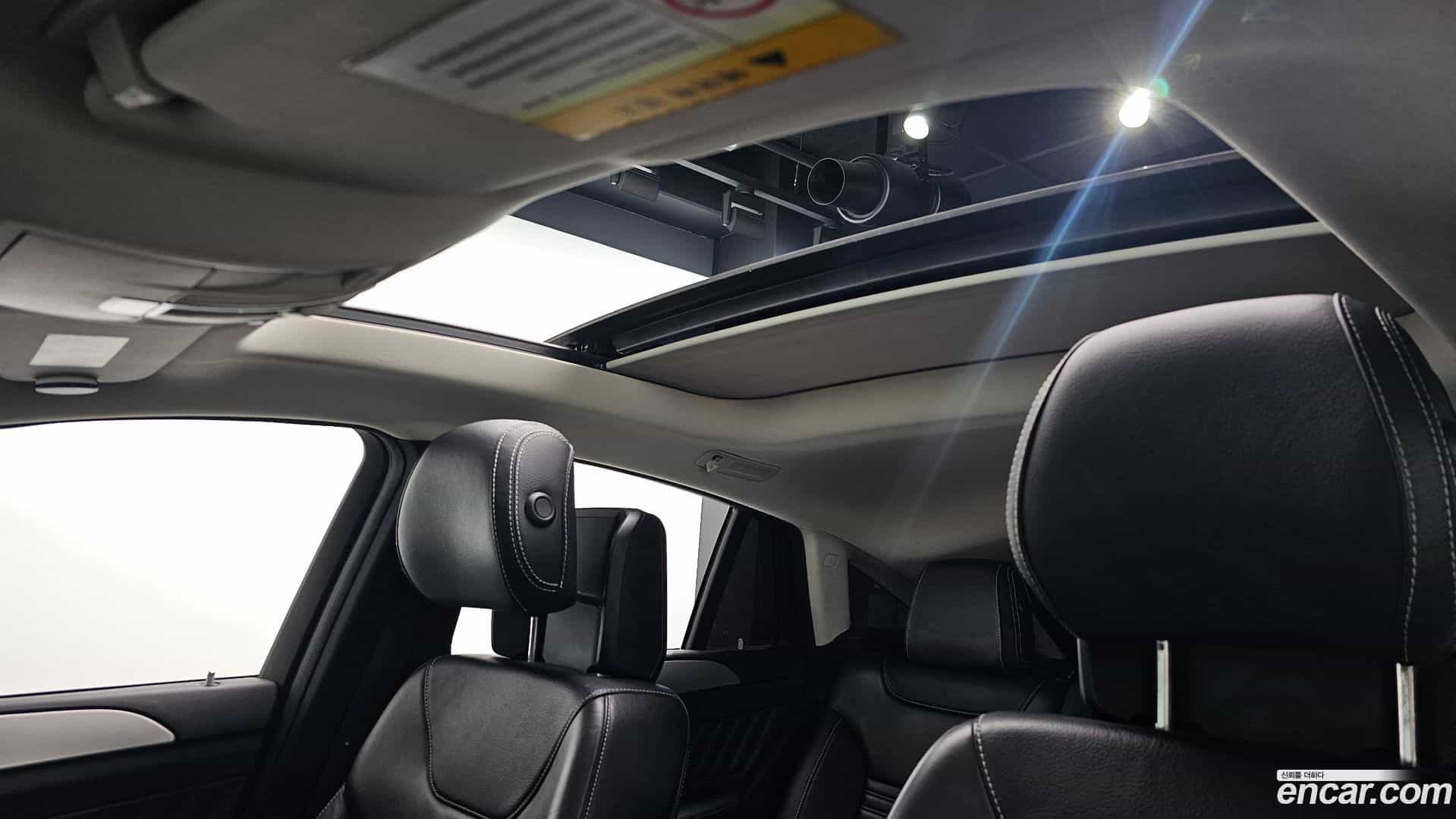 GLE-Class Mercedes-Benz 2017.2-OPTION-020
