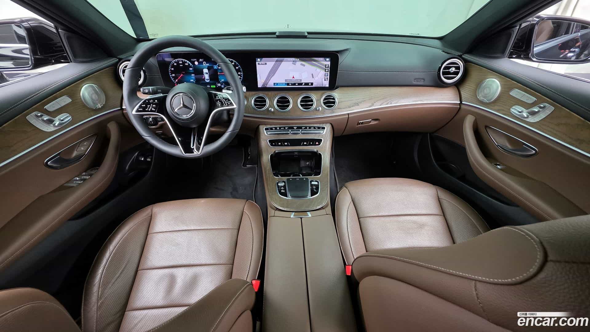 E-Class Mercedes-Benz 2021.4-INNER-007