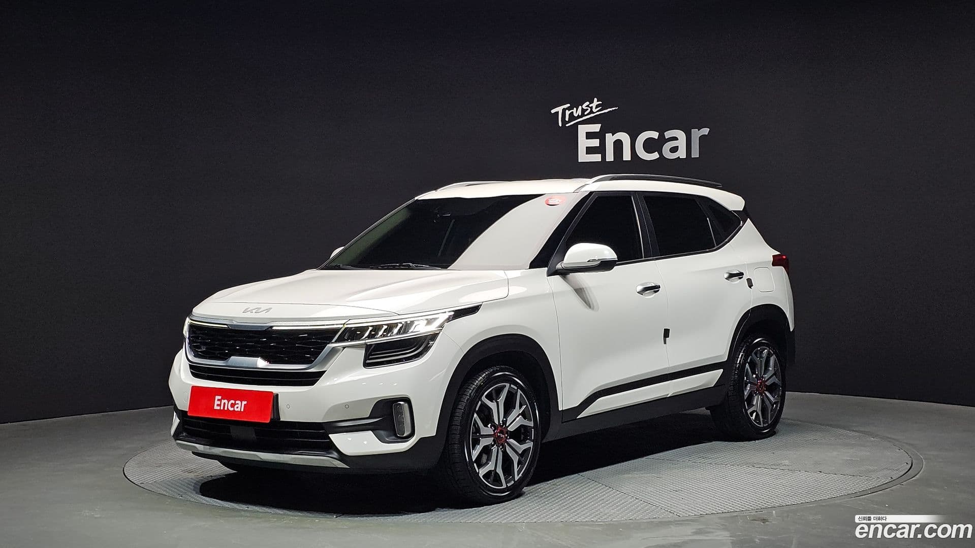 Main__Slider__Photo:Seltos Kia 2022.1-0
