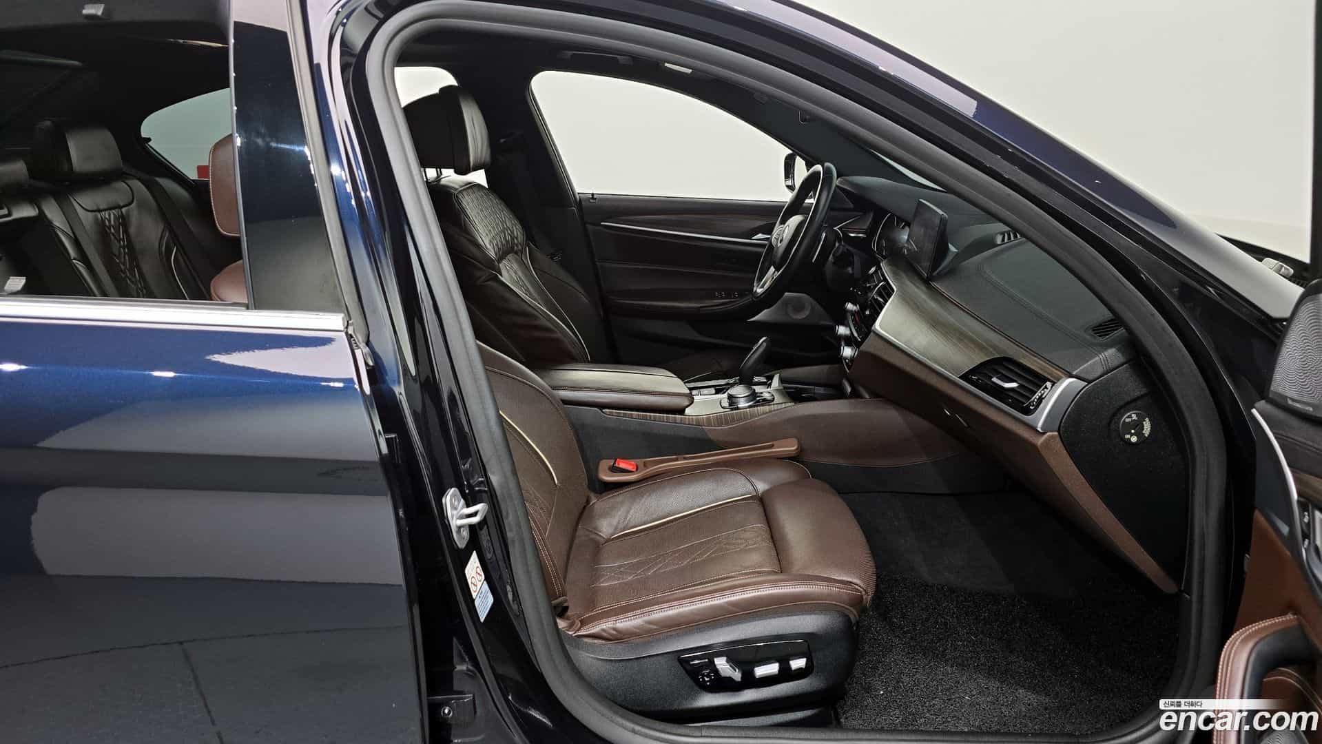 5-Series BMW 2018.2-OPTION-015