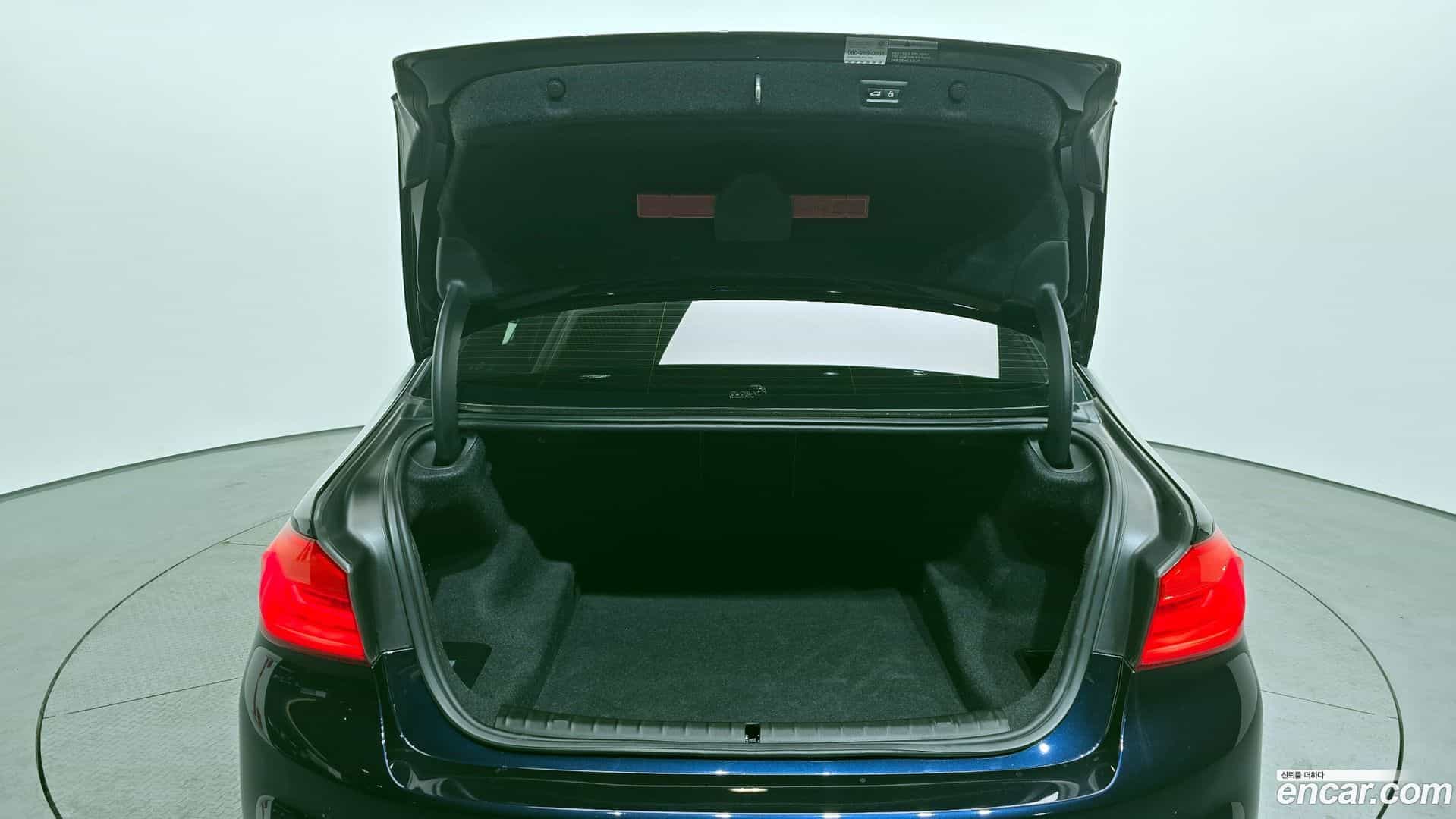 5-Series BMW 2018.2-OPTION-024