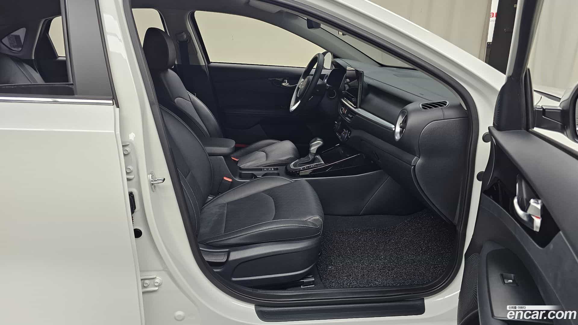 K3 Kia 2023.11-OPTION-015