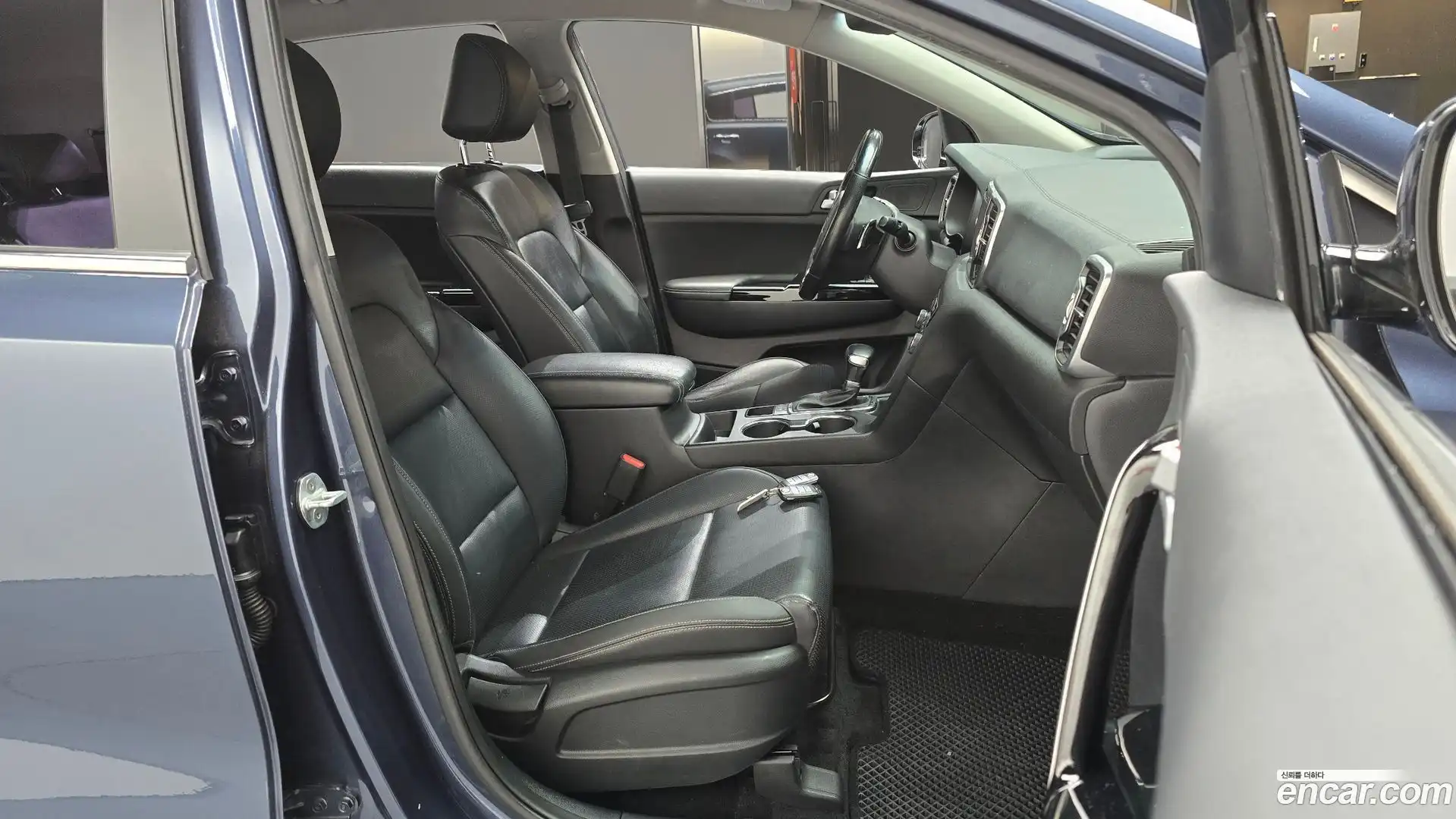 Sportage Kia 2016.0-INNER-010