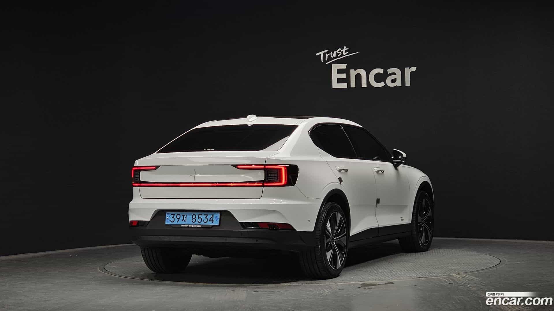 Polestar 2 Polestar 2023.6-OUTER-002