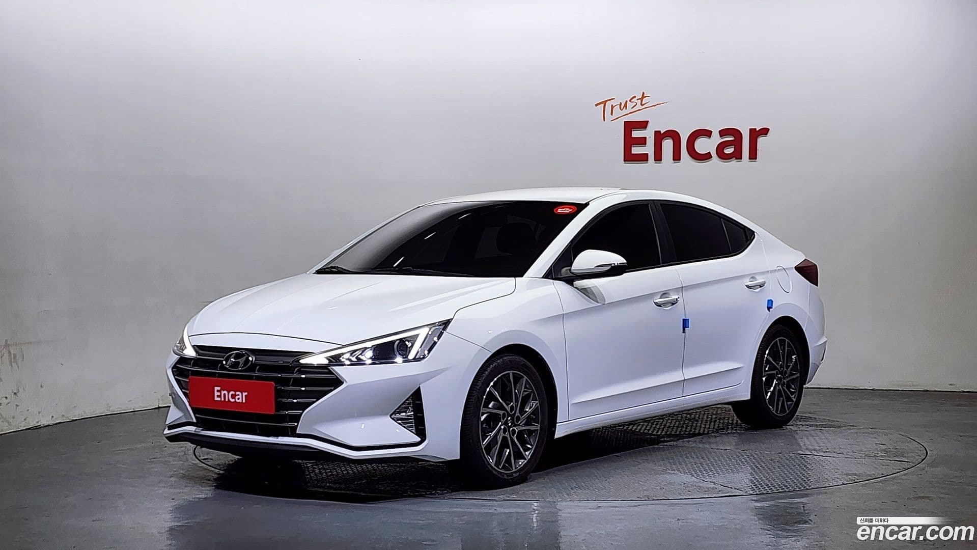 Main__Slider__Photo:AVANTE Hyundai 2020.1-0