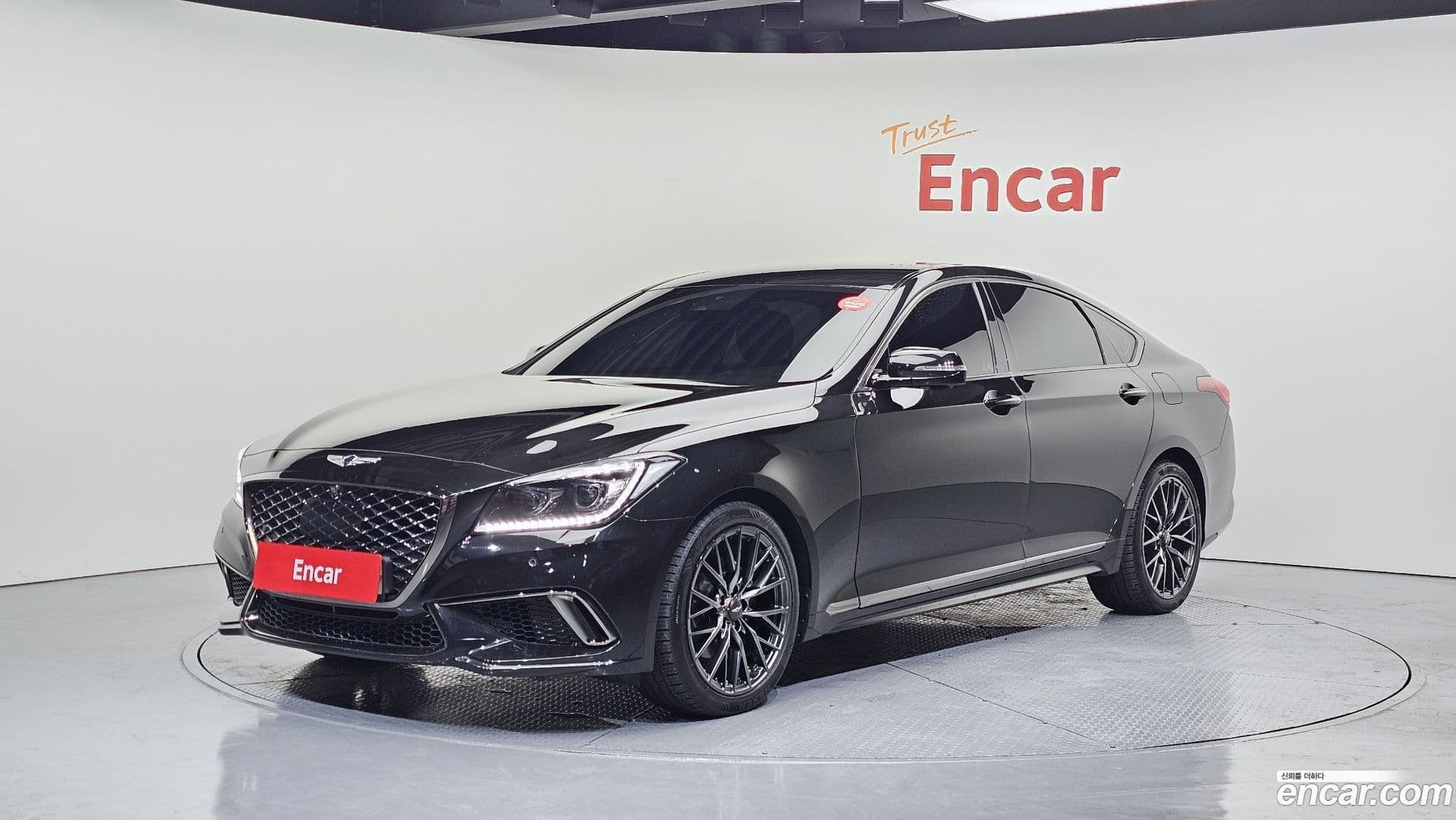 Main__Slider__Photo:G80 Genesis 2019.3-0