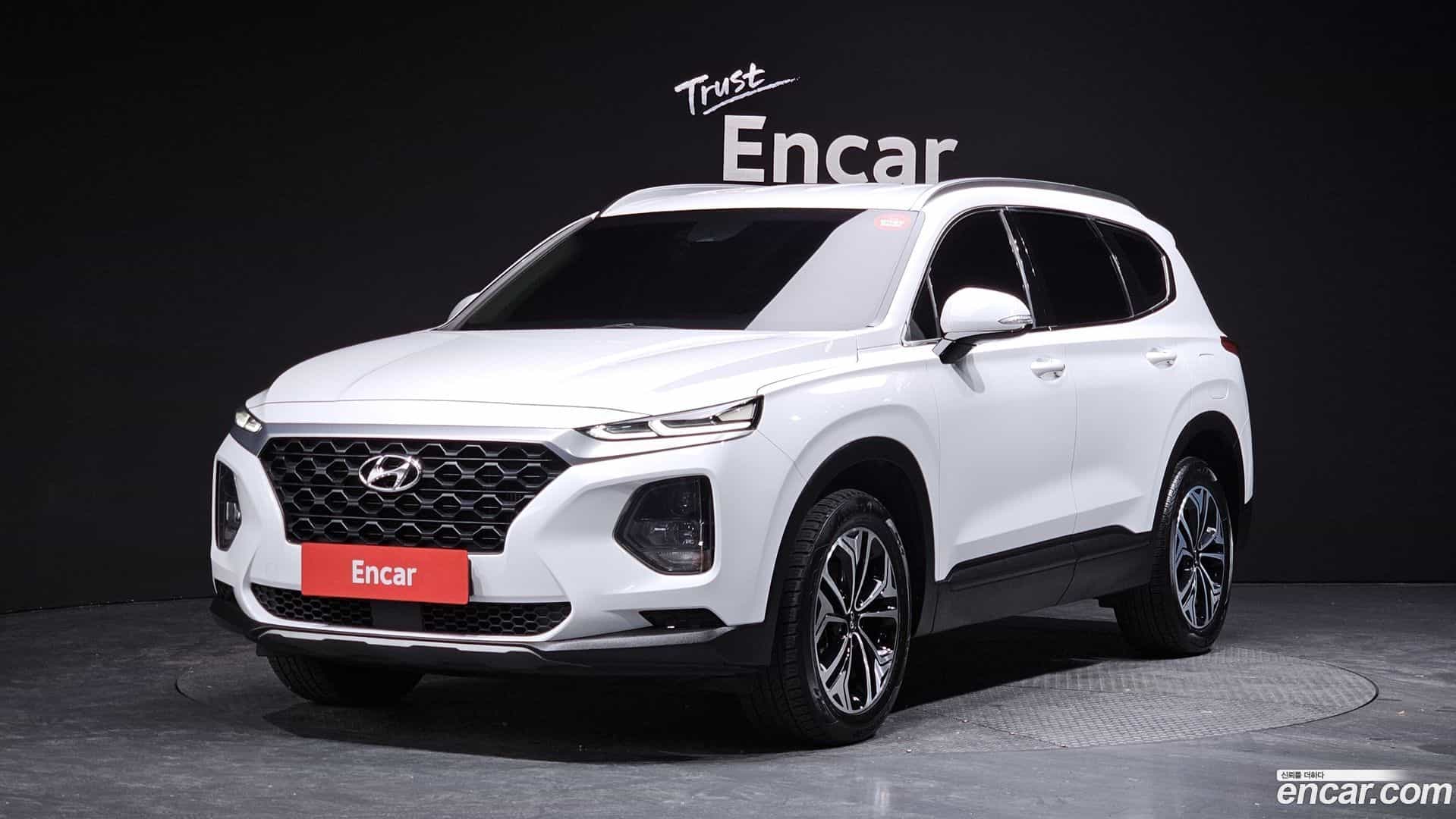 Santafe Hyundai 2018.11-OUTER-001