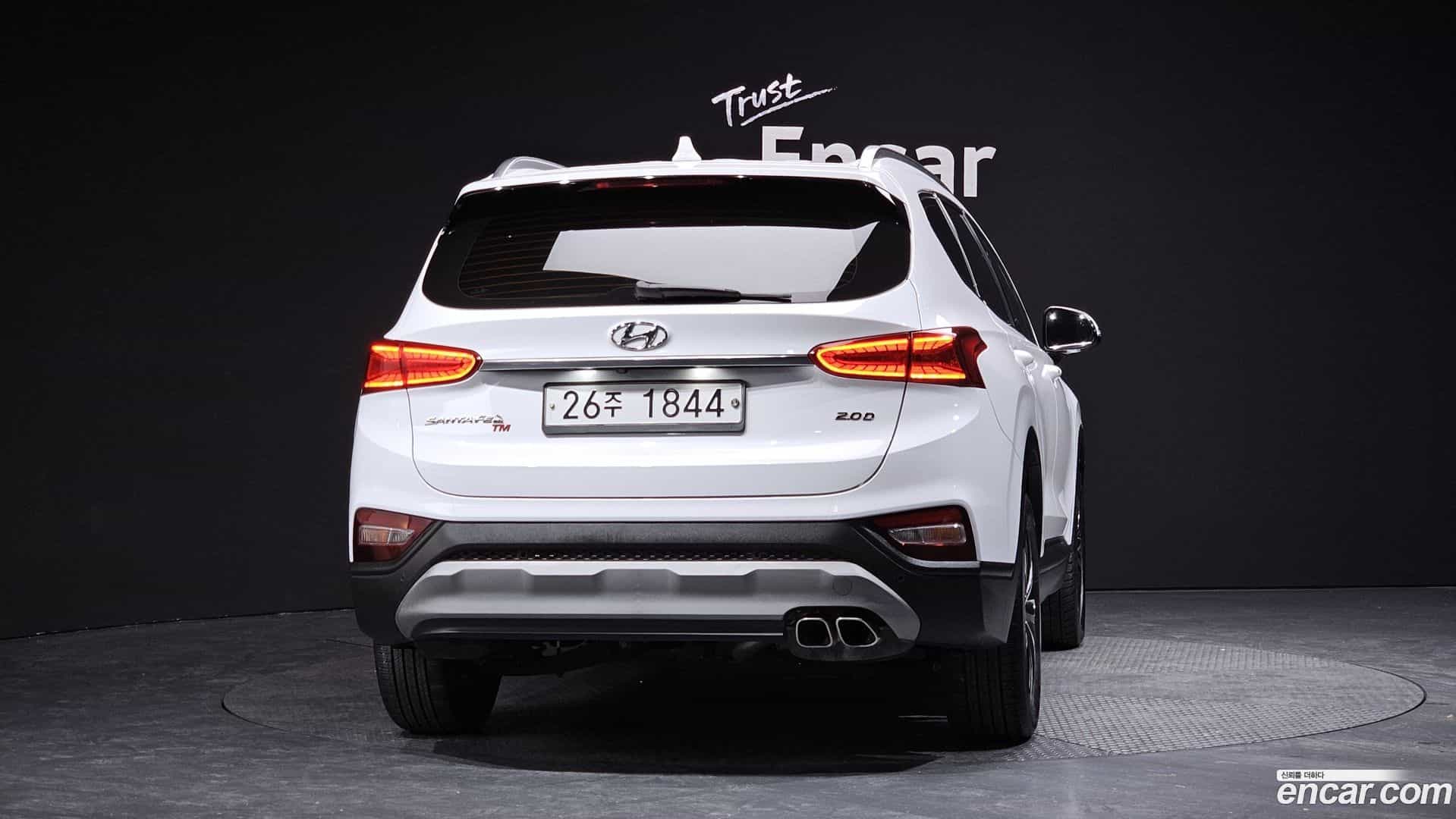 Santafe Hyundai 2018.11-OUTER-004