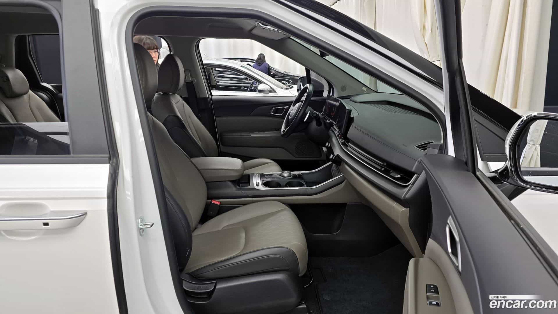 Canival Kia 2024.3-OPTION-015