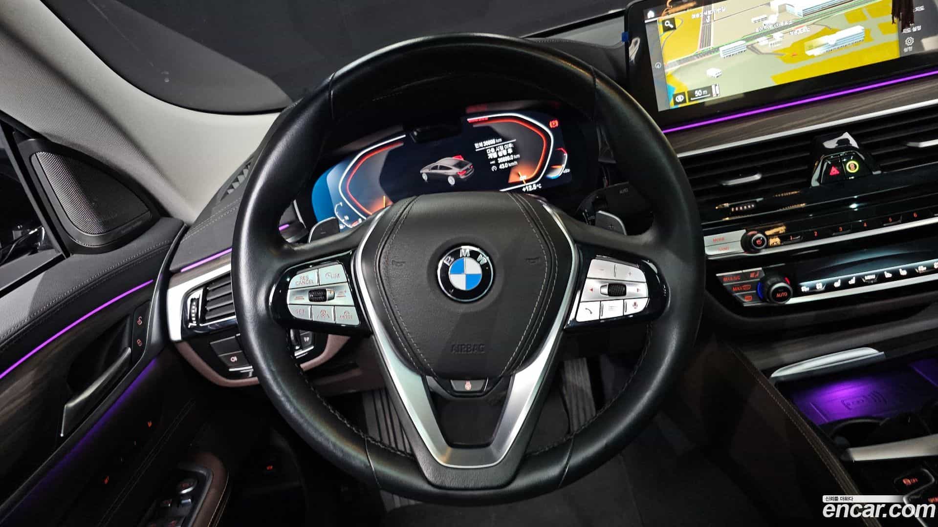 Gran Turismo BMW 2023.9-OPTION-017