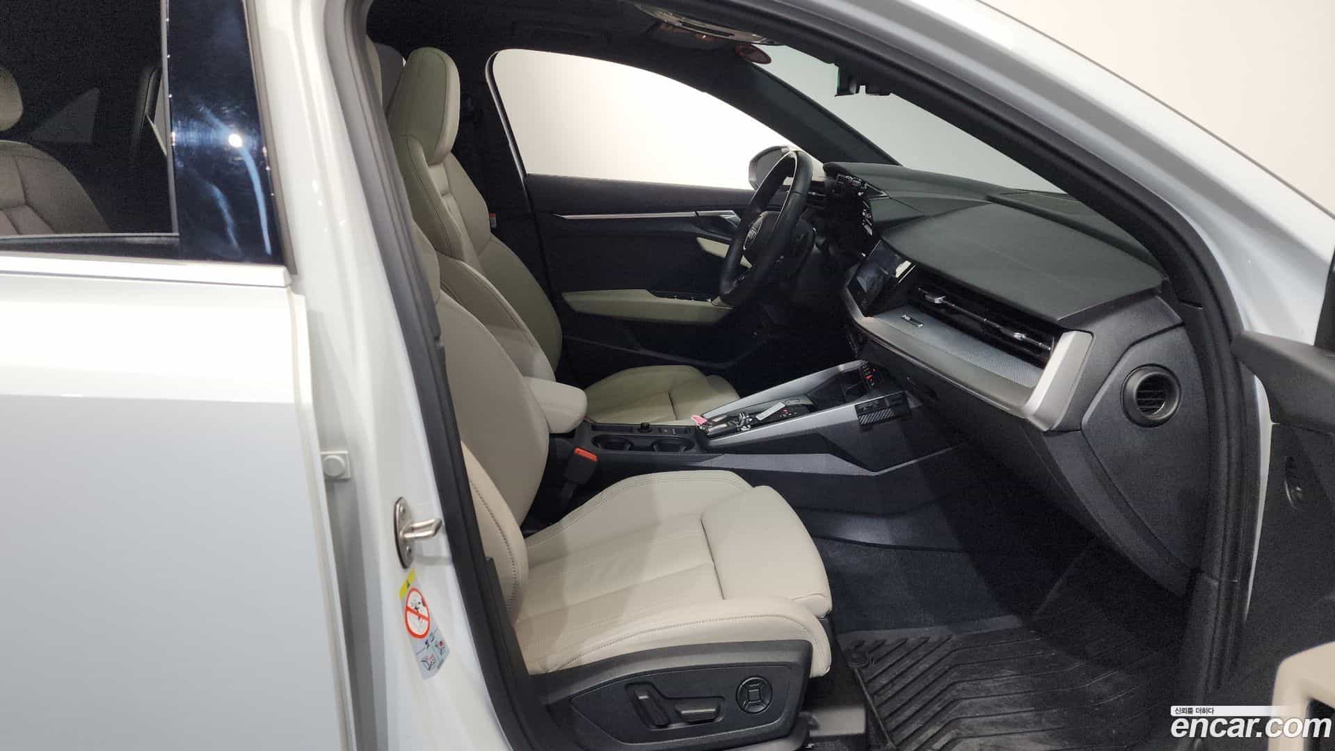 A3 Audi 2023.5-OPTION-015