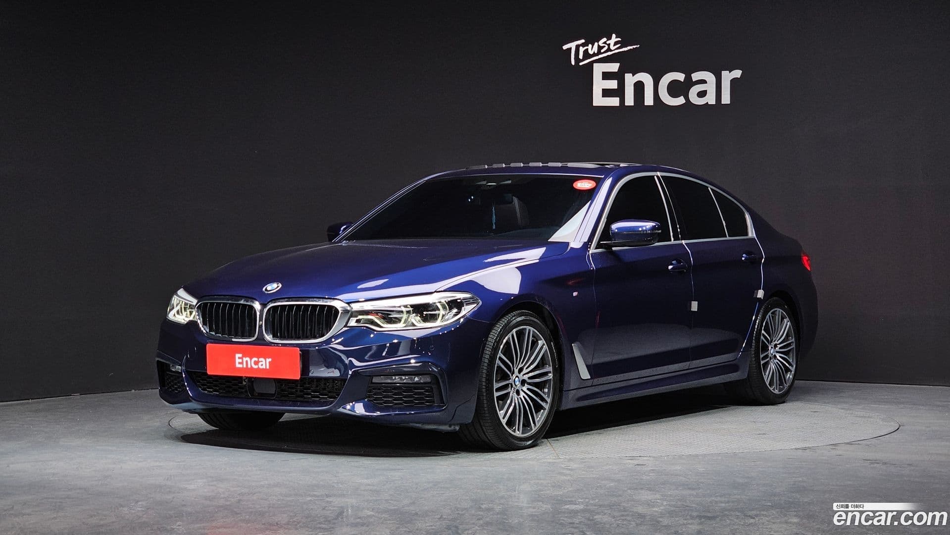 Main__Slider__Photo:5-Series BMW 2019.5-0