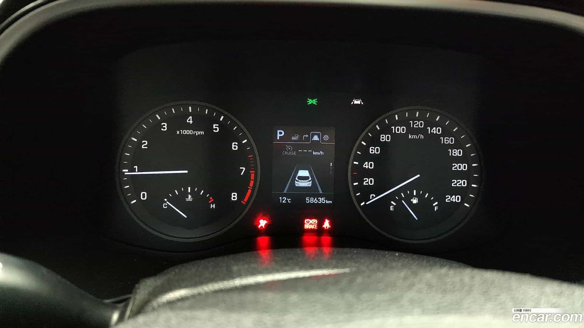 Tucson Hyundai 2020.2-INNER-008