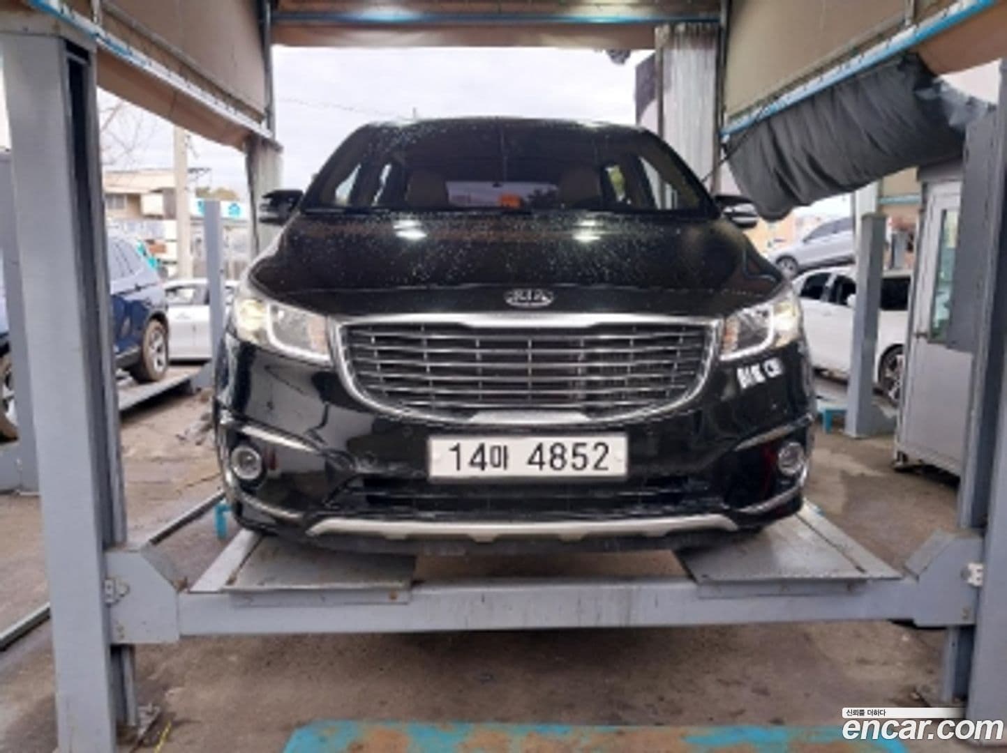 Main__Slider__Photo:Canival Kia 2015.5-0