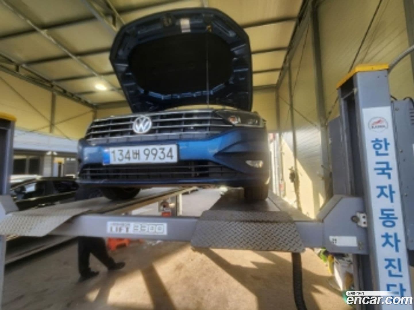 Main__Slider__Photo:Jetta Volkswagen 2021.1-0