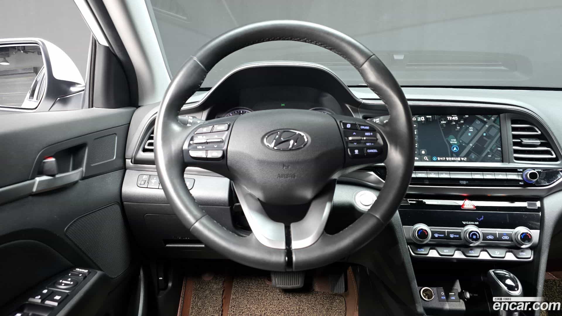 AVANTE Hyundai 2019.7-OPTION-017