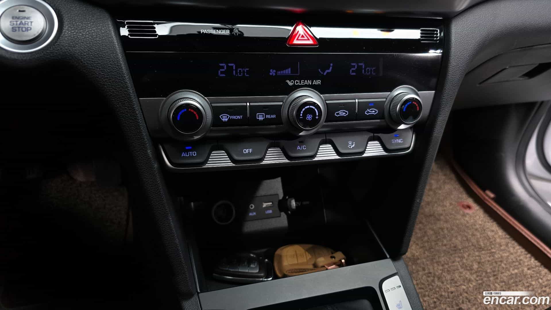 AVANTE Hyundai 2019.7-OPTION-021