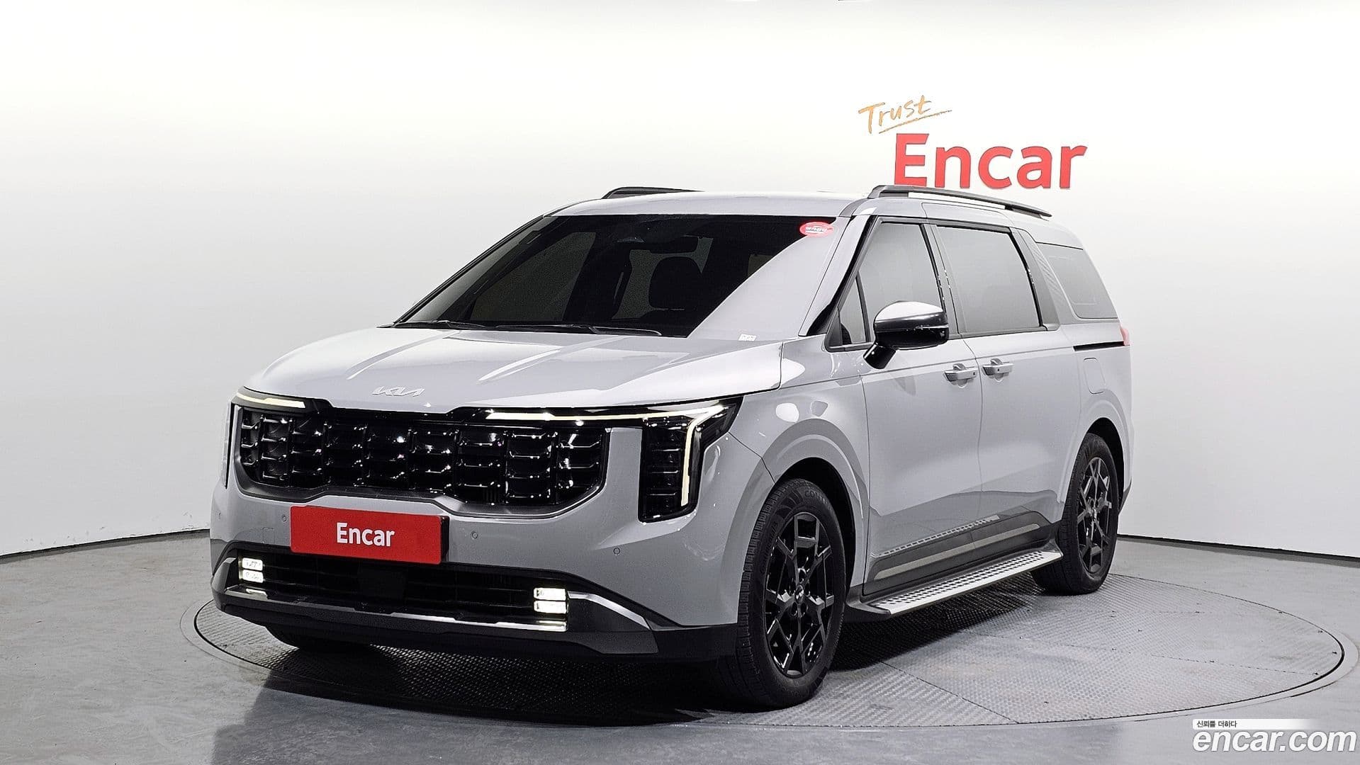 Main__Slider__Photo:Canival Kia 2024.0-0