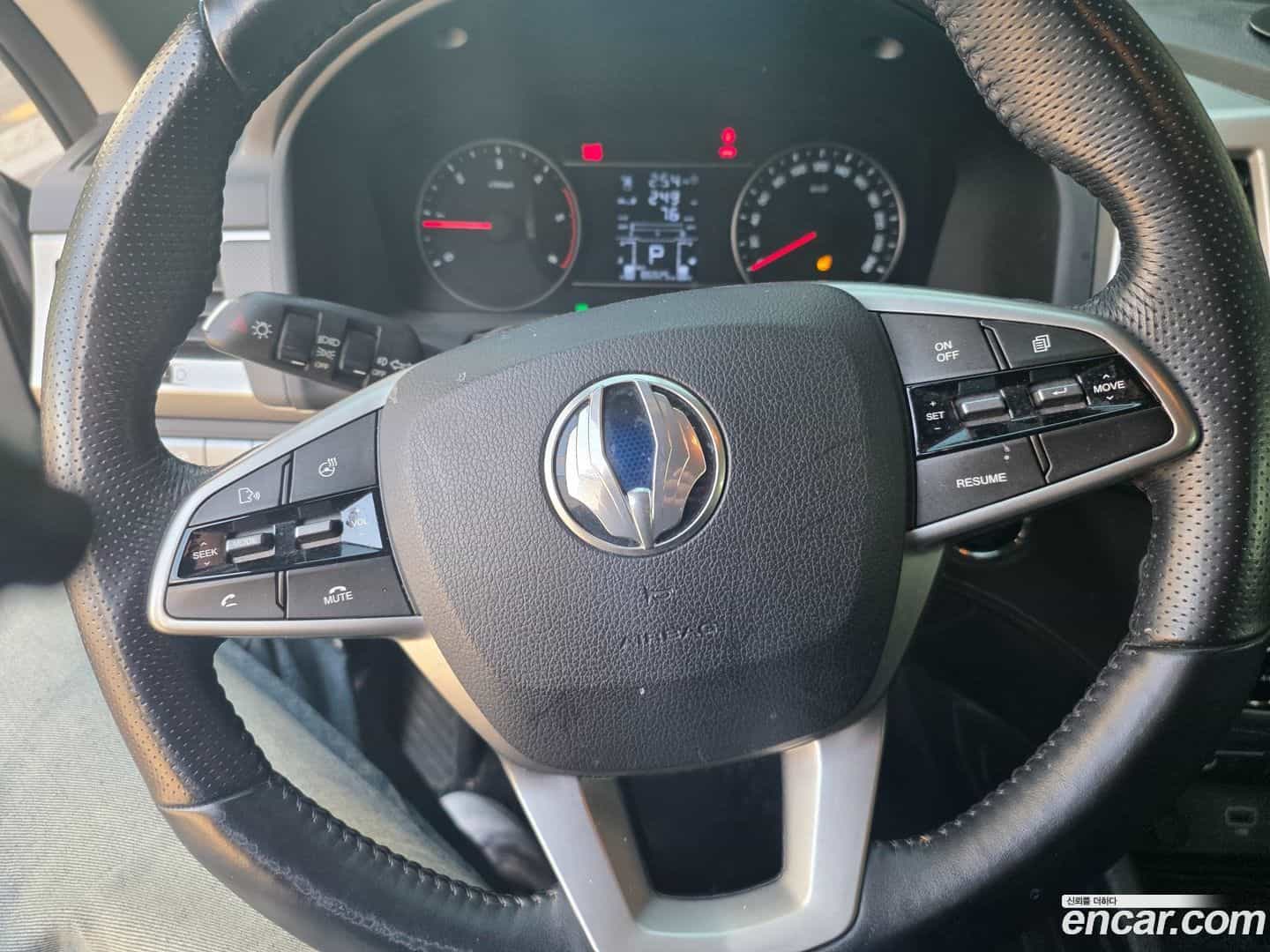 Rexton KG Mobility 2018.7-INNER-006