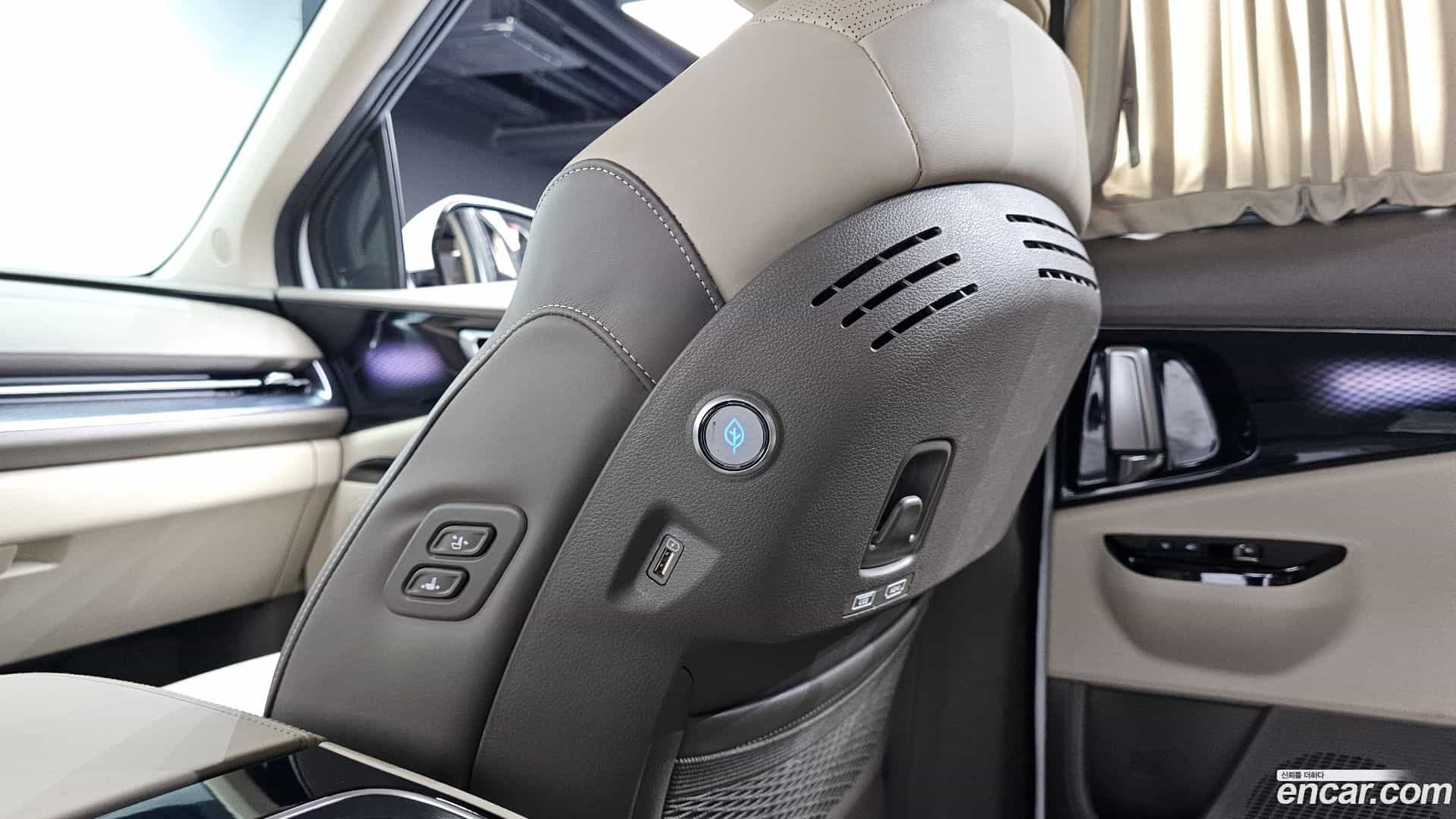 Canival Kia 2022.3-OPTION-021