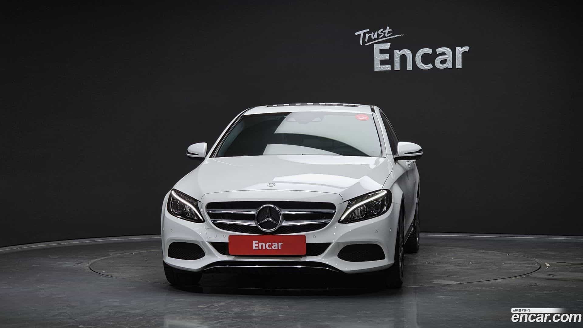 C-Class Mercedes-Benz 2018.0-OUTER-003