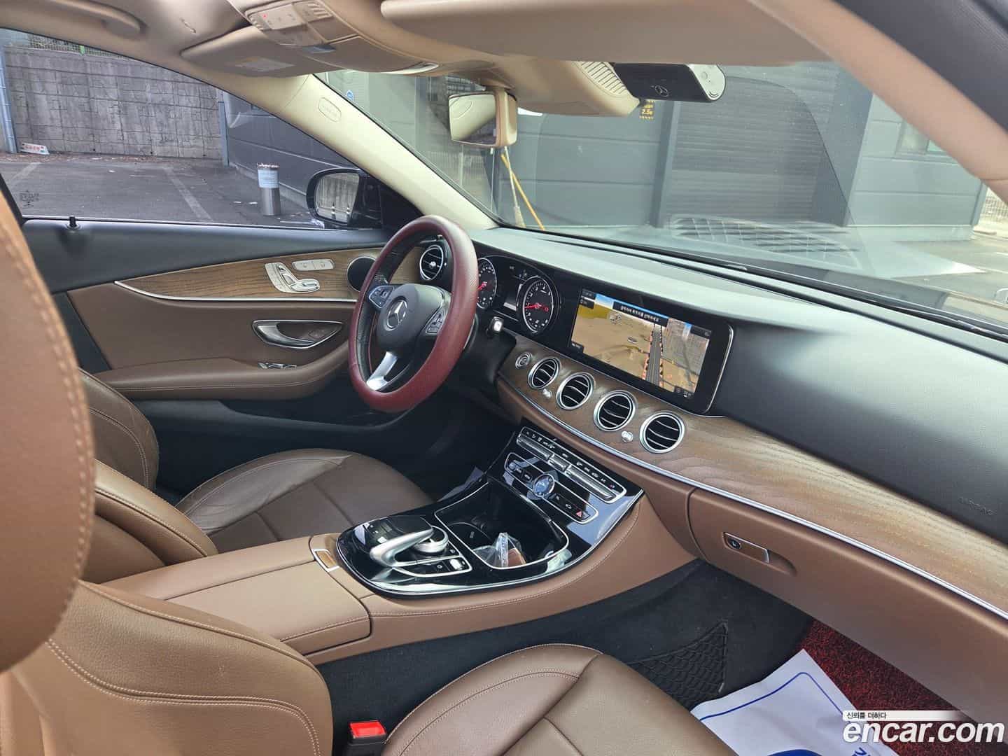 E-Class Mercedes-Benz 2018.0-OPTION-022