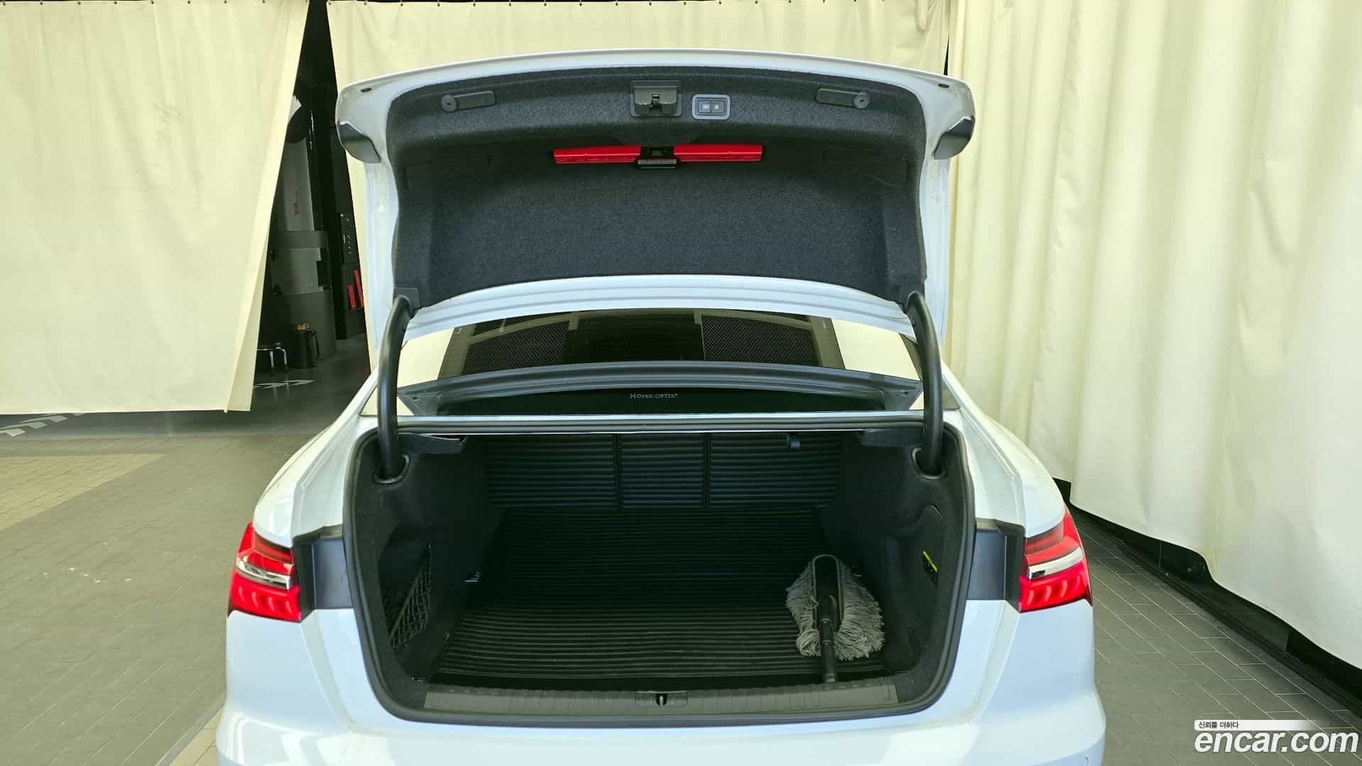 A6 Audi 2021.1-OPTION-024