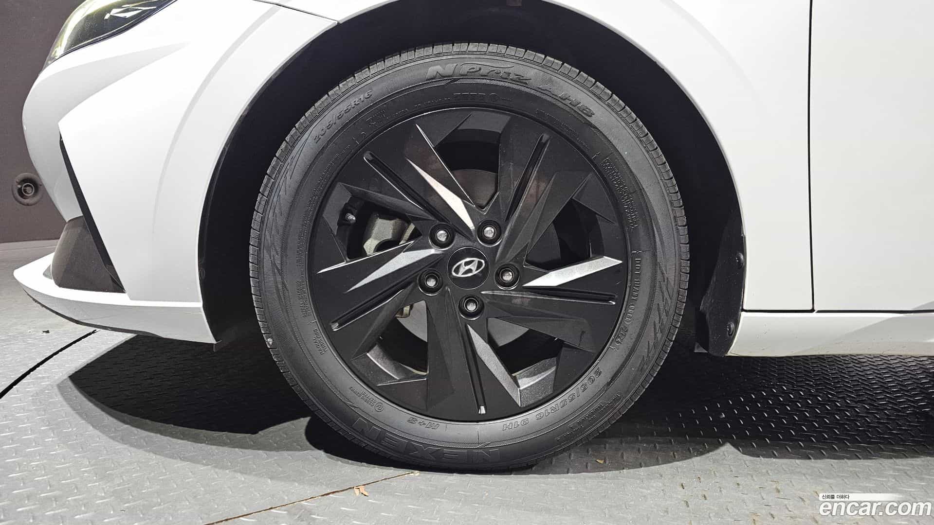 AVANTE Hyundai 2021.5-OUTER-005