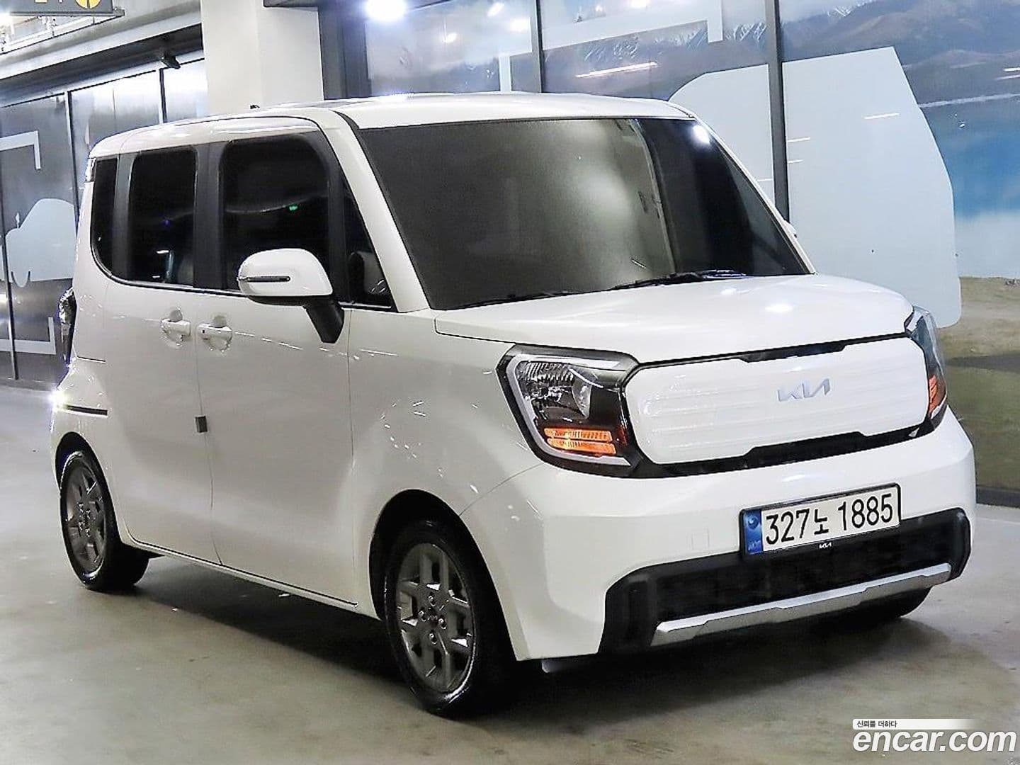 Main__Slider__Photo:RAY Kia 2024.1-0