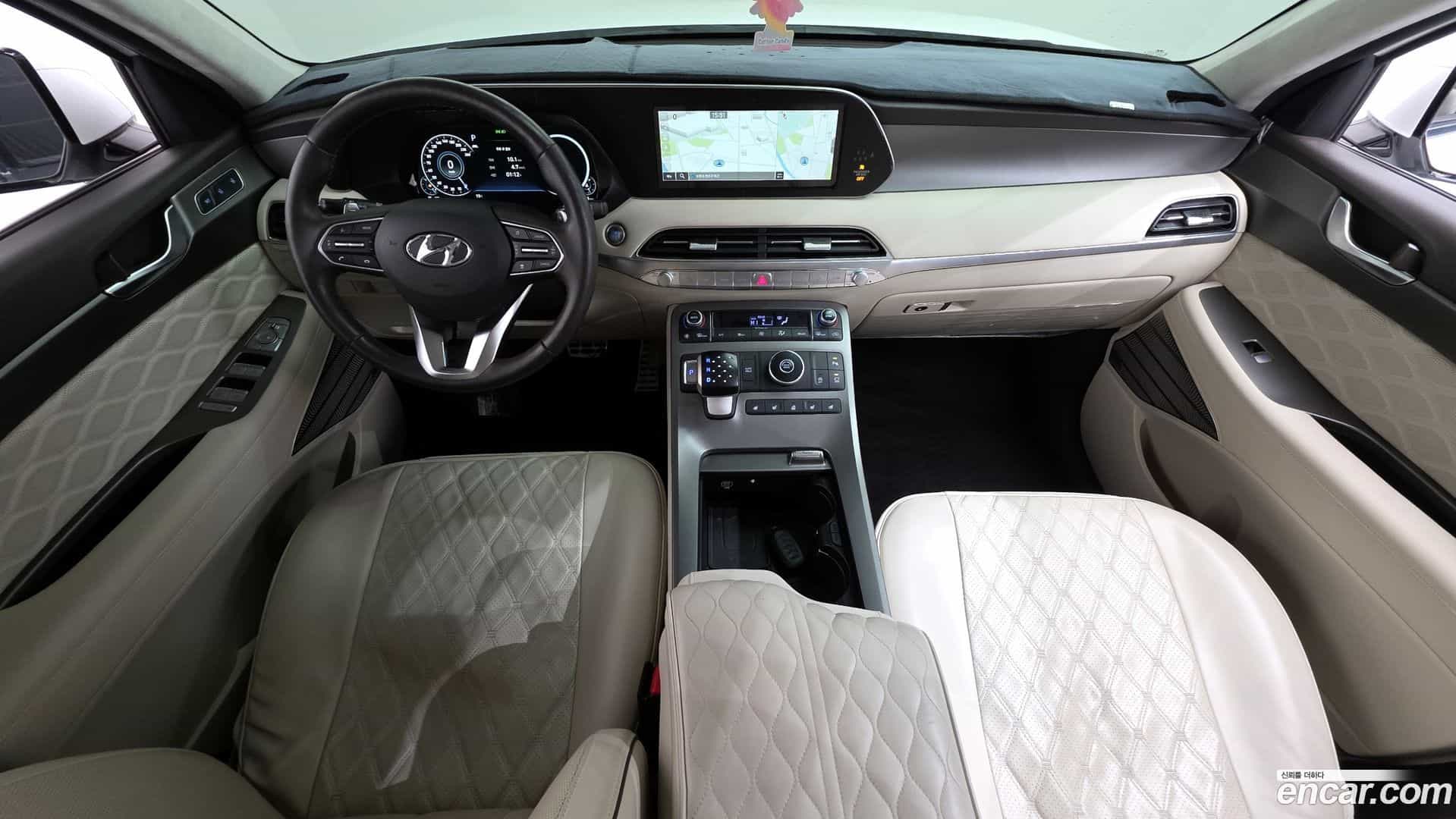 Palisade Hyundai 2021.1-INNER-007