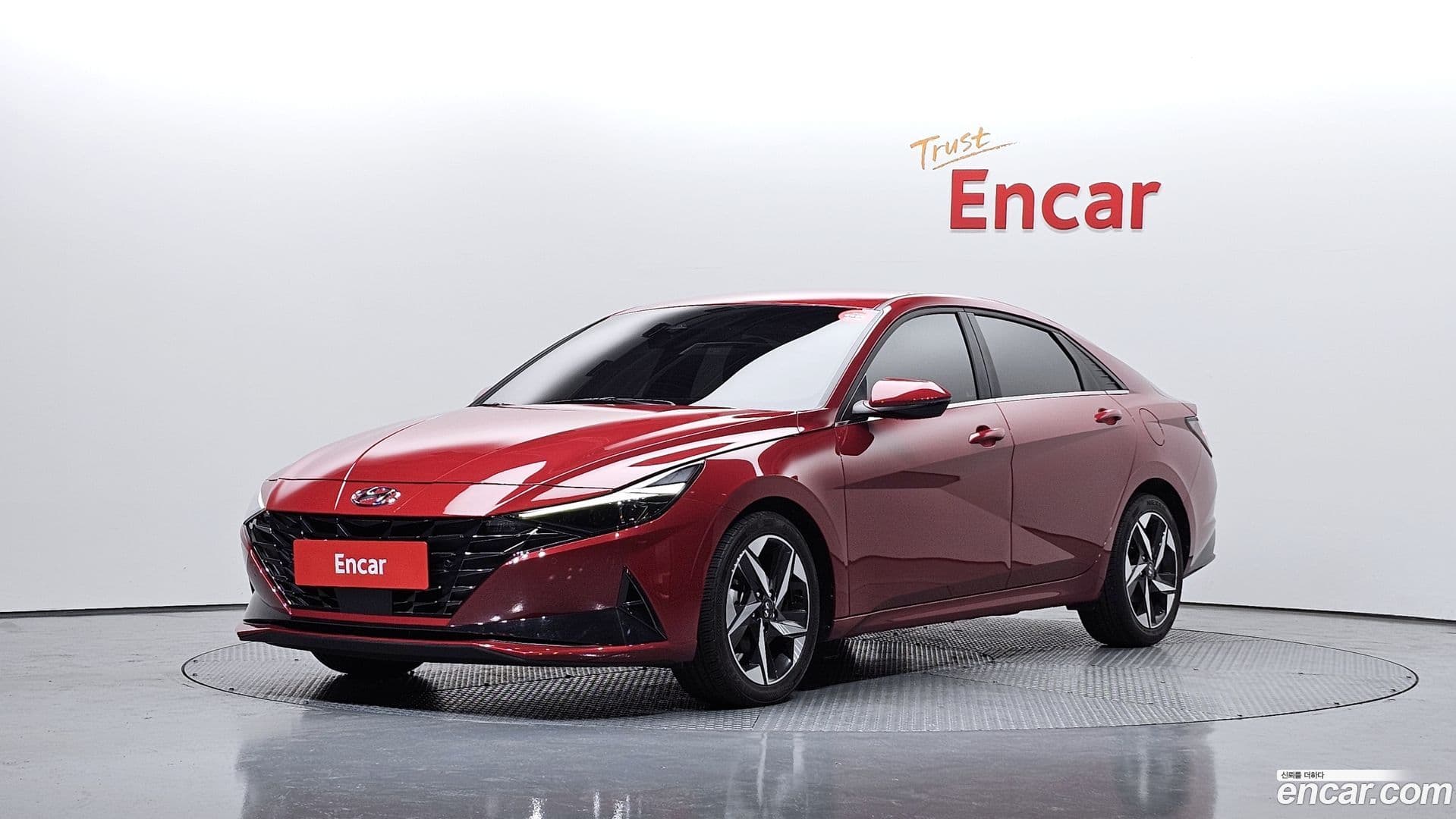 Main__Slider__Photo:AVANTE Hyundai 2022.6-0