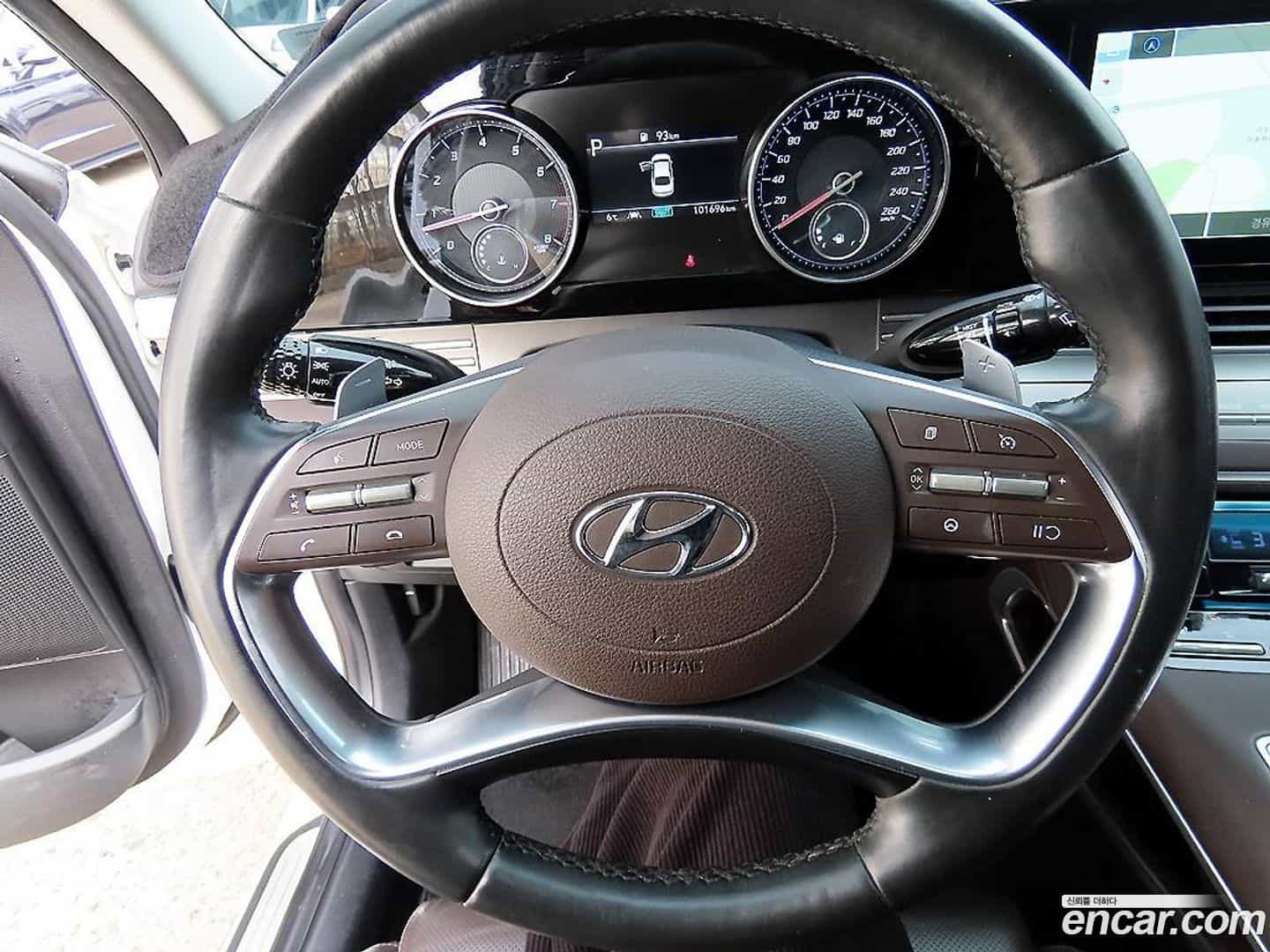 Grandeur Hyundai 2020.3-INNER-008