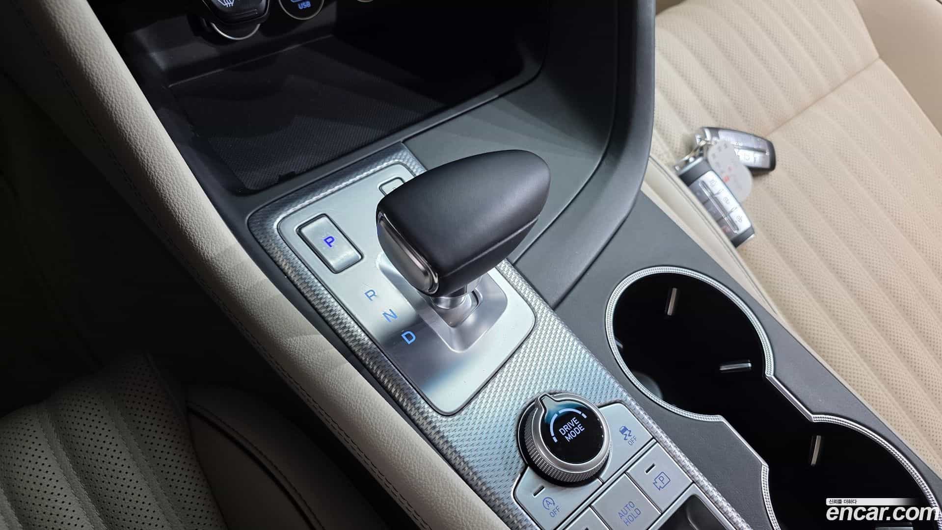 G70 Genesis 2022.1-INNER-009