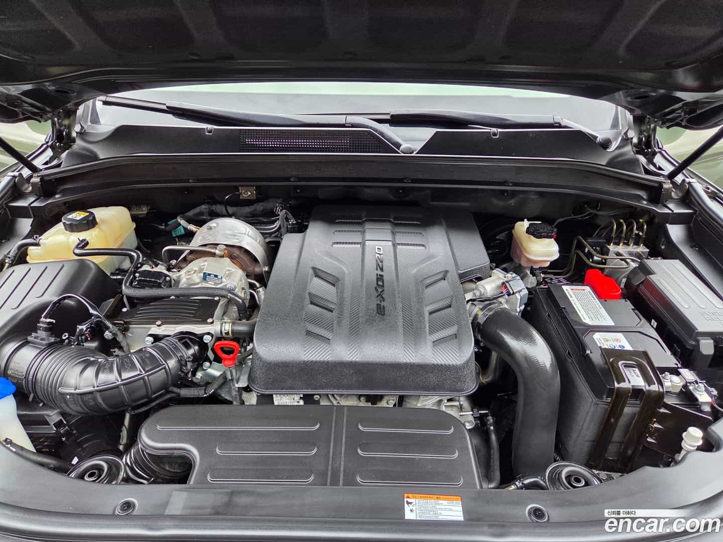 Rexton KG Mobility 2023.0-INNER-006