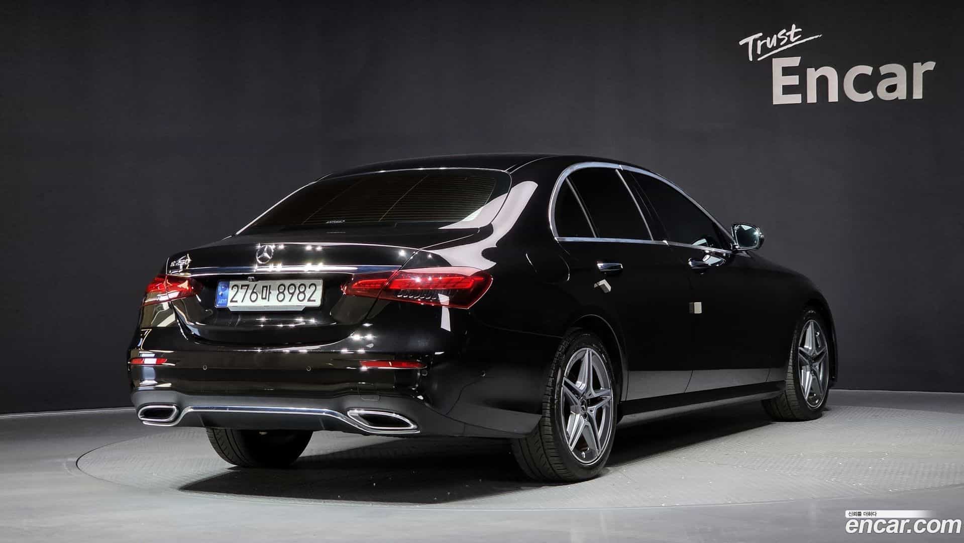 E-Class Mercedes-Benz 2022.10-OUTER-002