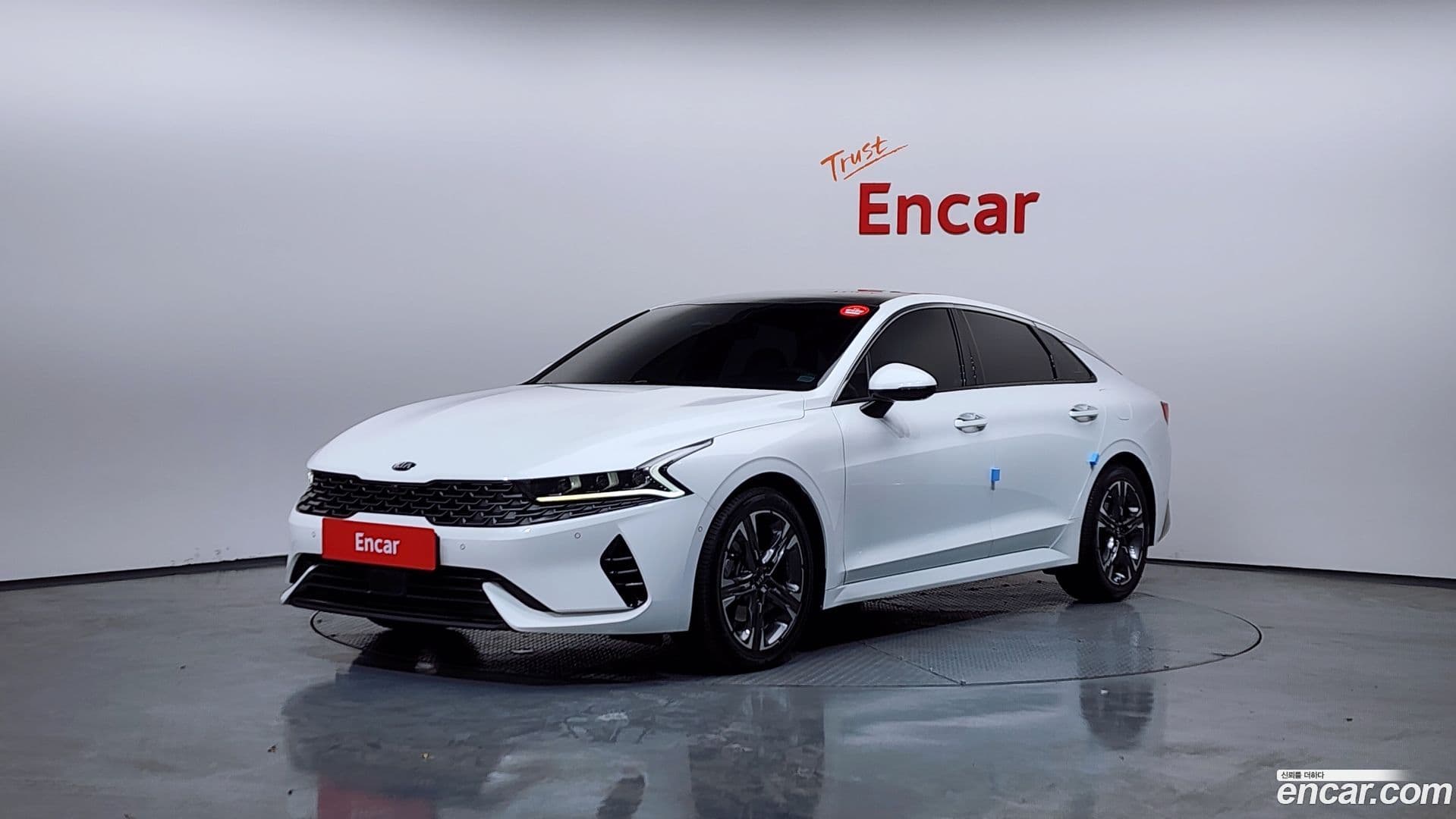Main__Slider__Photo:K5 Kia 2021.1-0