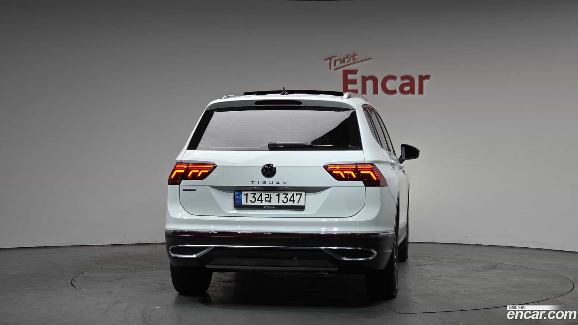 Tiguan Volkswagen 2022.10-OUTER-004