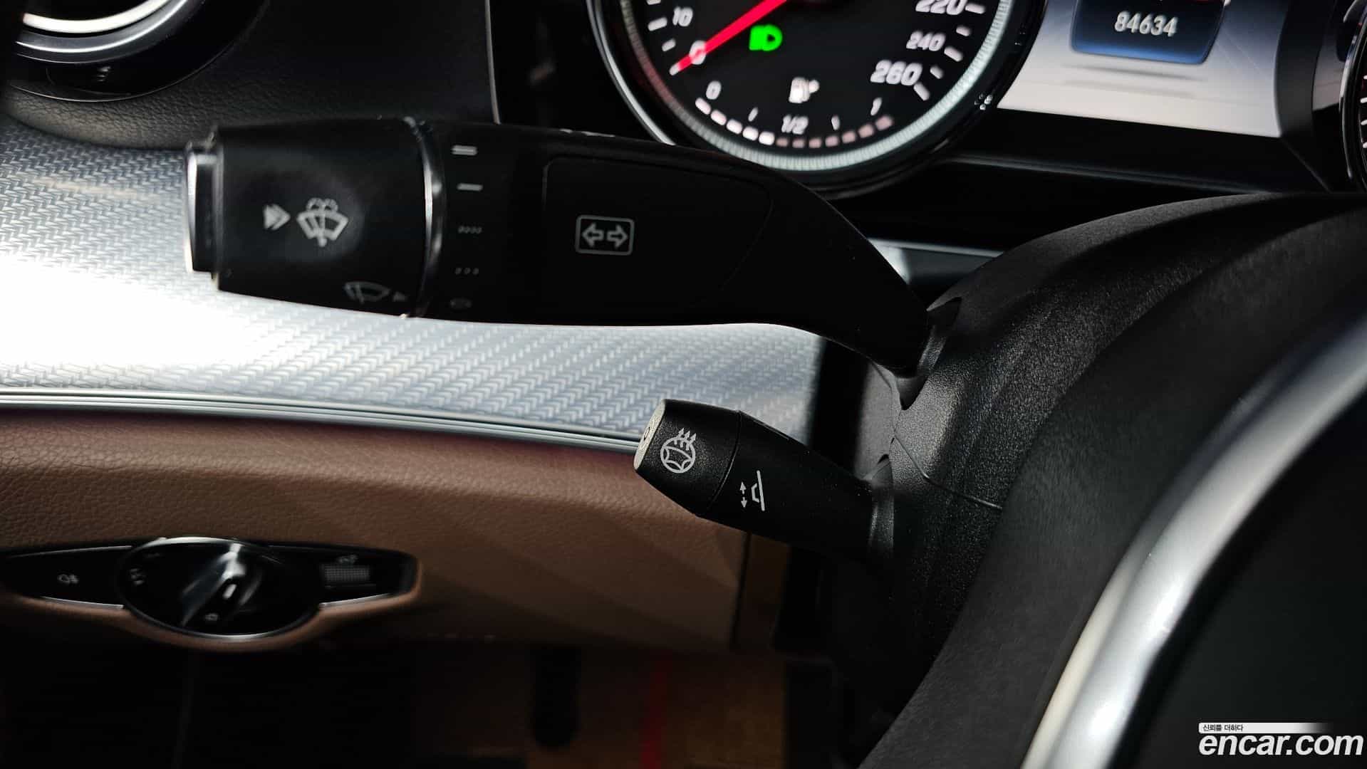 E-Class Mercedes-Benz 2020.3-OPTION-022