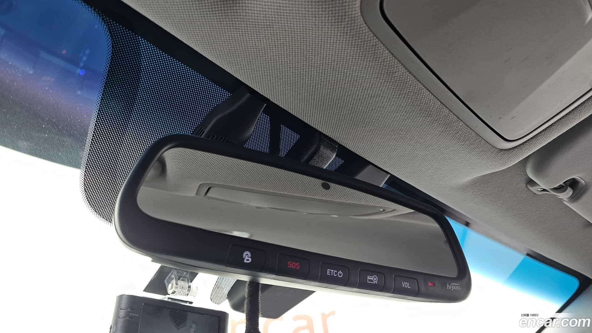 AVANTE Hyundai 2018.10-OPTION-024