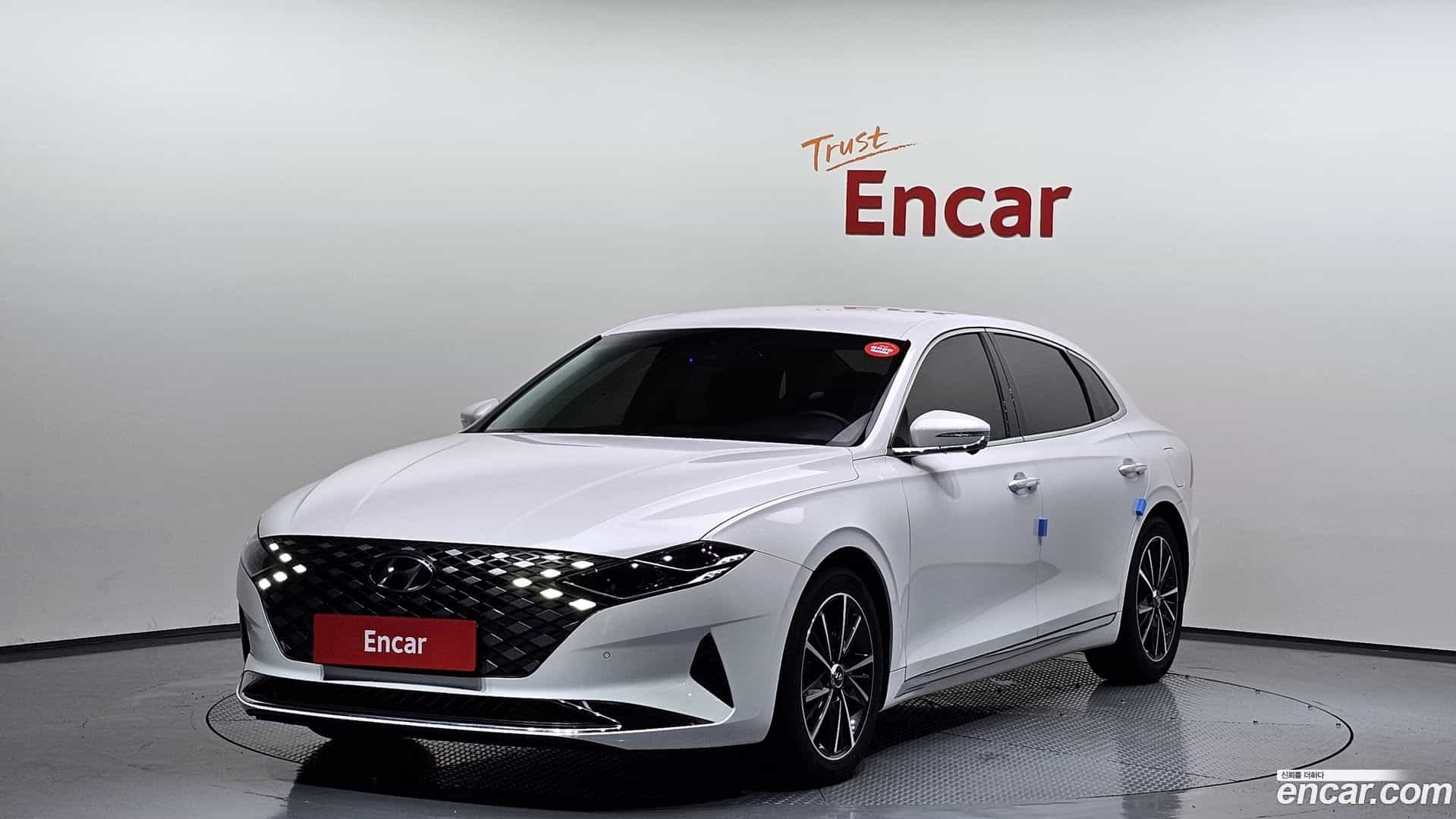 Grandeur Hyundai 2020.0-OUTER-001