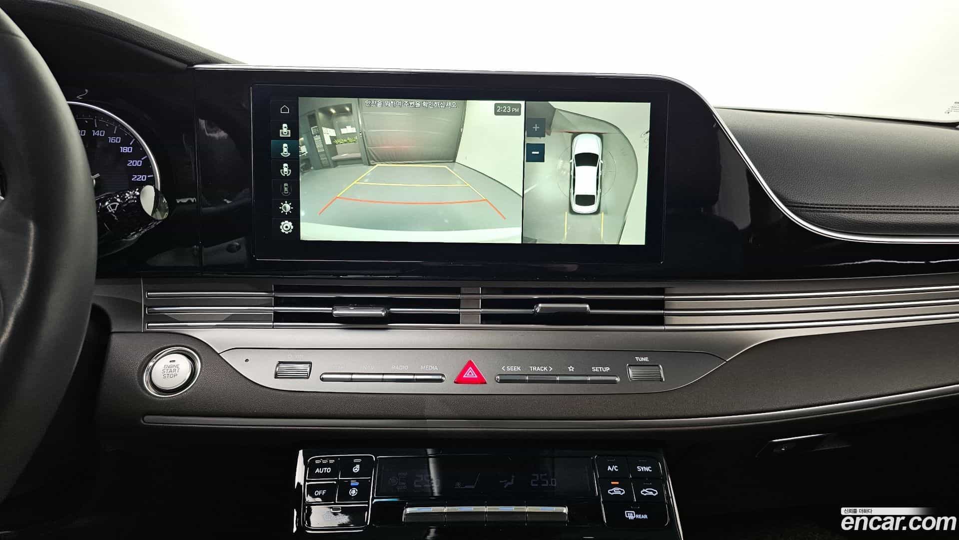 Grandeur Hyundai 2020.0-OPTION-021