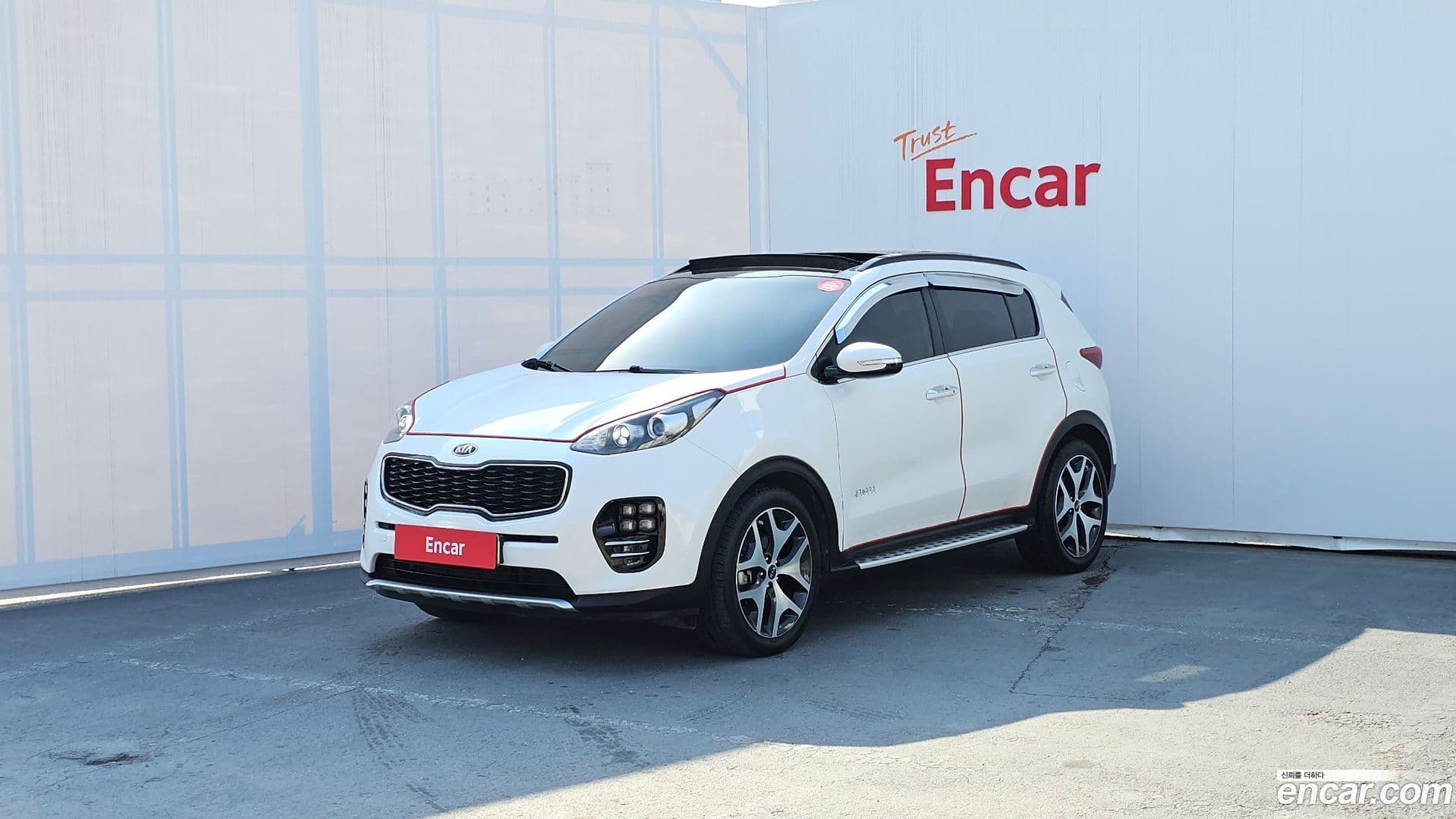 Main__Slider__Photo:Sportage Kia 2016.10-0