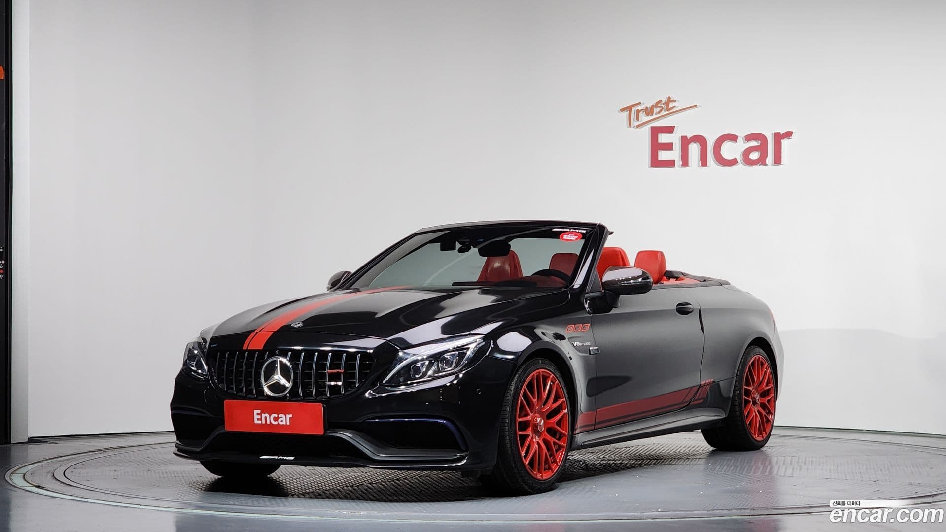 Main__Slider__Photo:C-Class Mercedes-Benz 2017.3-0