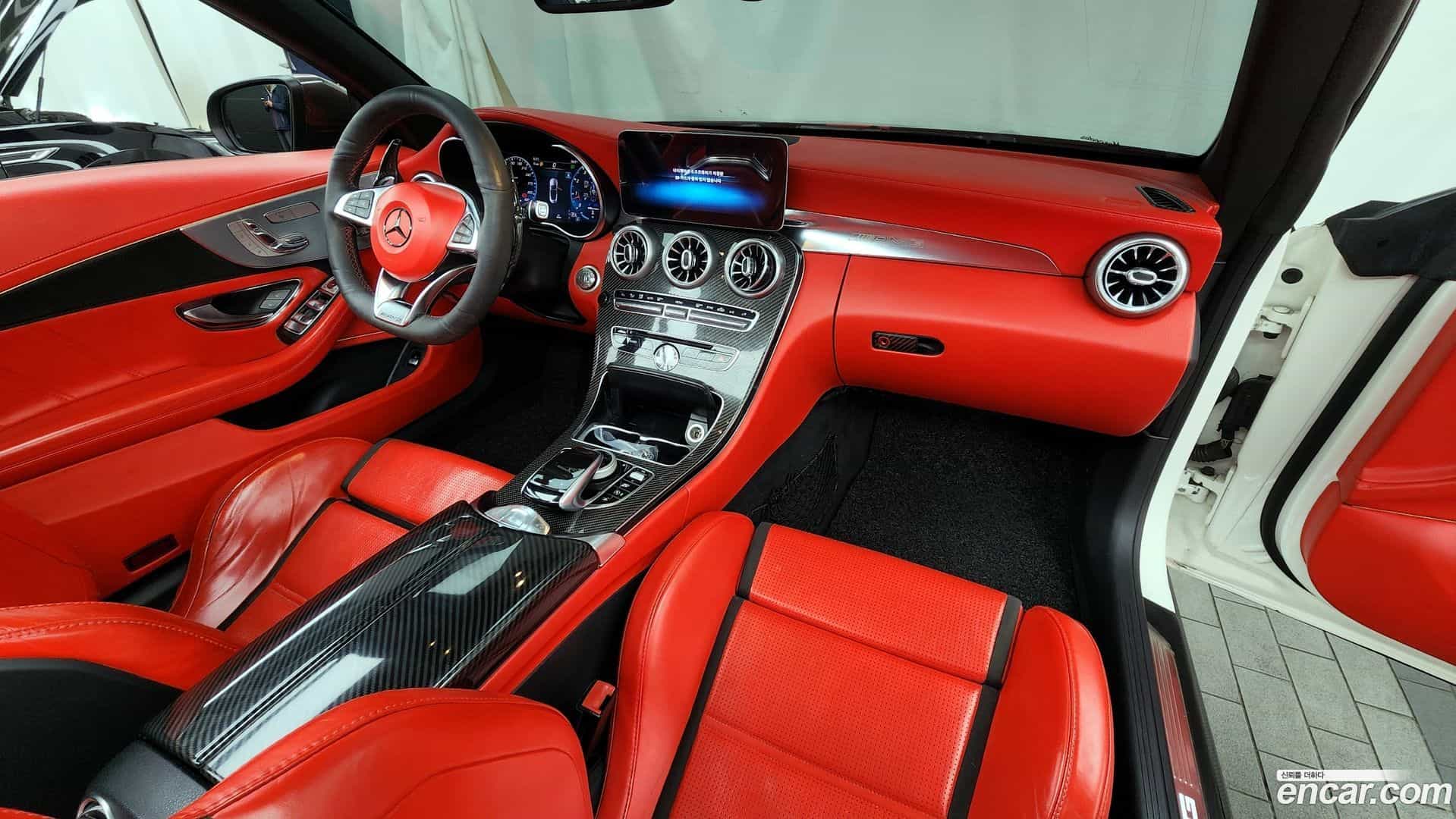 C-Class Mercedes-Benz 2017.3-INNER-007