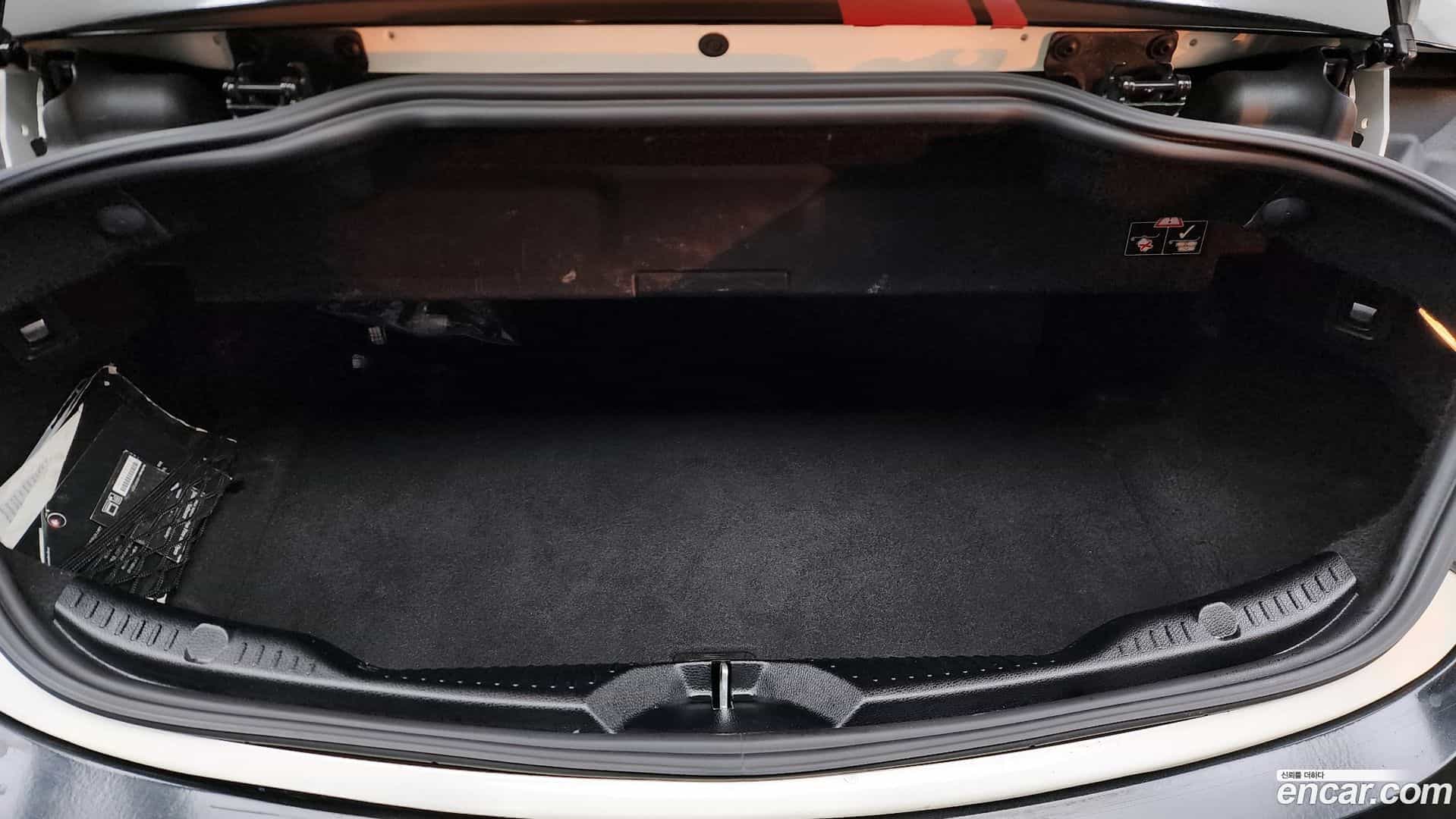 C-Class Mercedes-Benz 2017.3-OPTION-023